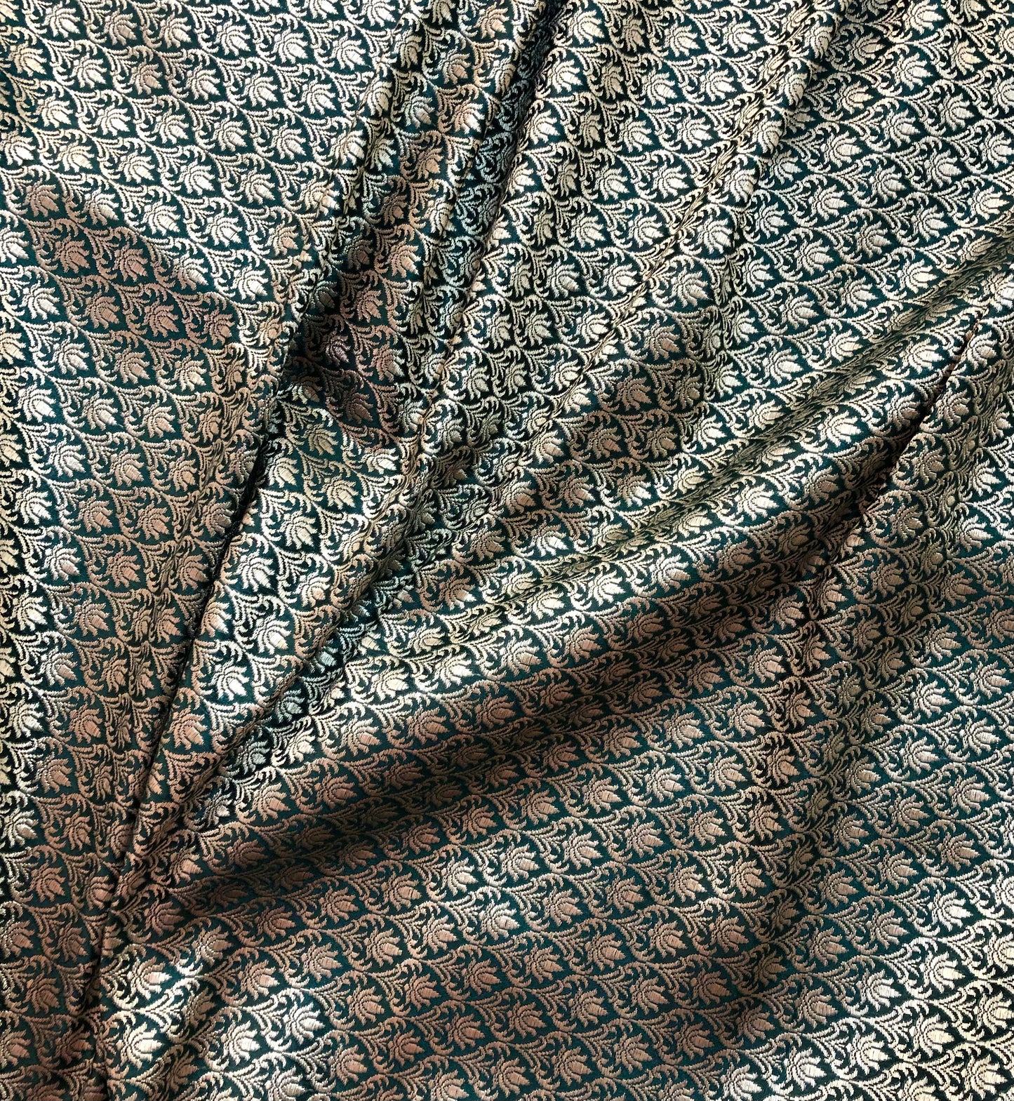 Green gold brocade fabric, Damask jacquard brocade, Wedding inspiration, Historical fabric, Medieval fabric, Fashion fabric - NFAF1082