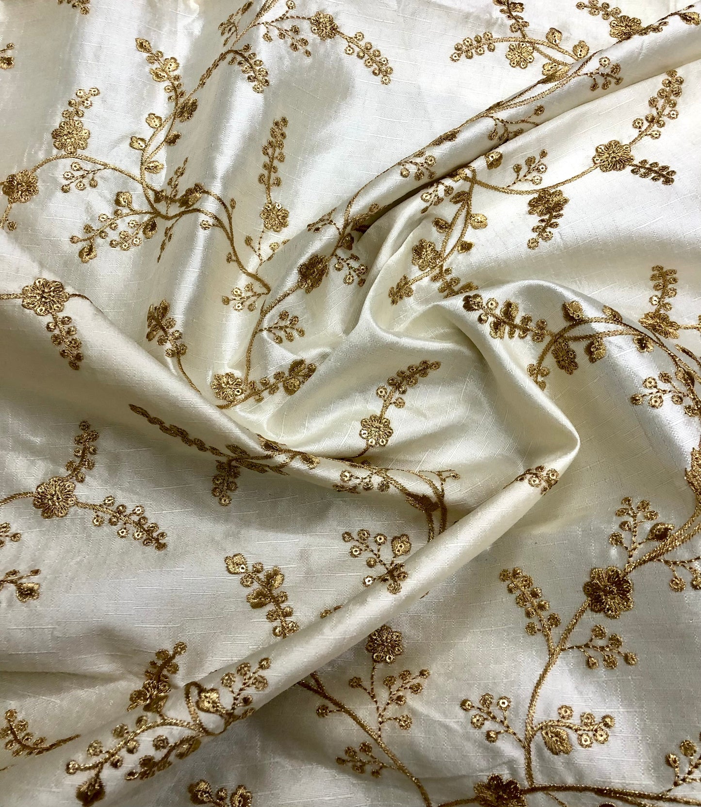 Off White and Gold Embroidered Fabric, Haute couture, Wedding inspiration, Gold flower, Royal fabric, Fashion fabric - NFAF30