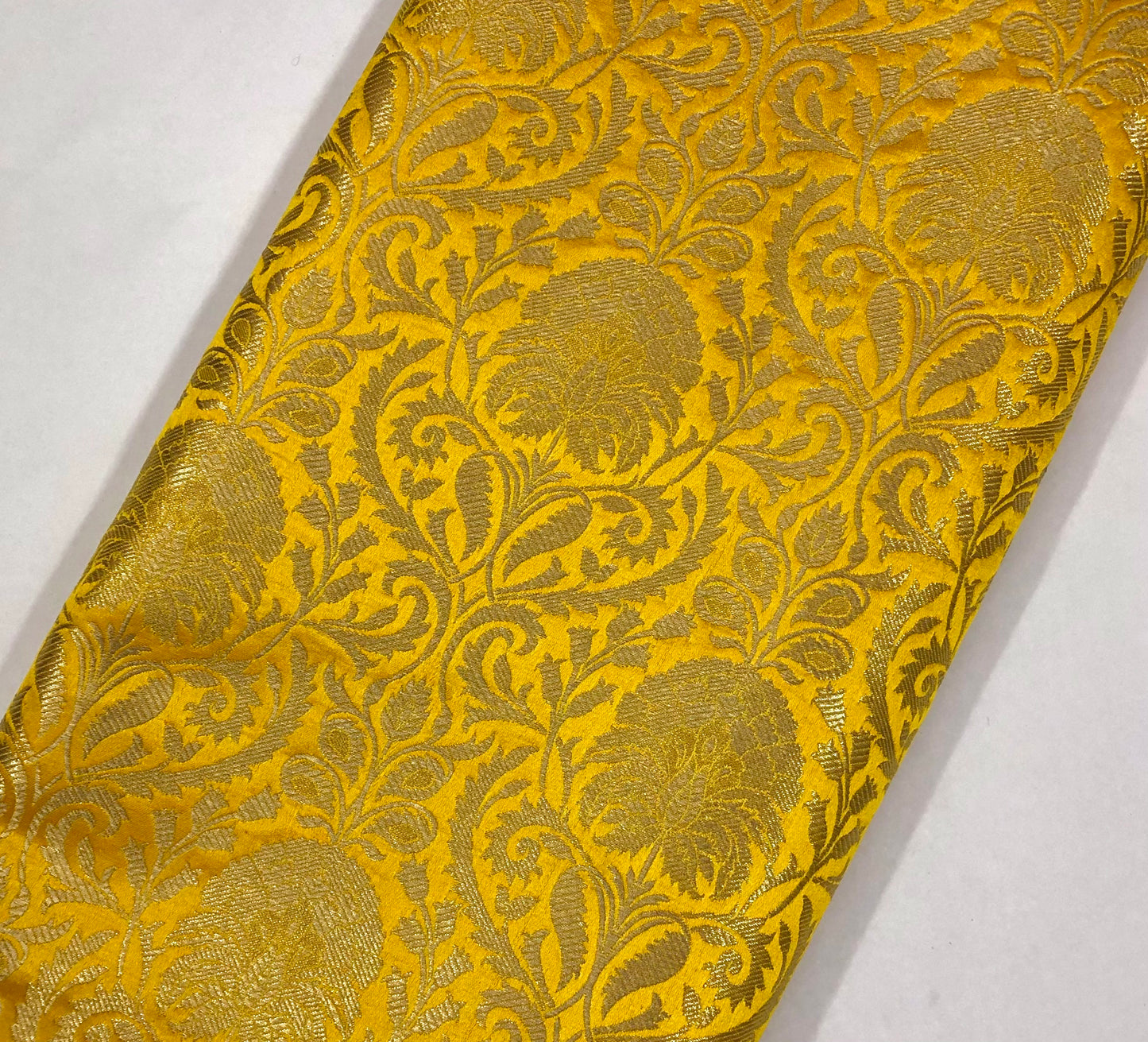 Indian Brocade Fabric Yellow & Gold Jacquard fabric Home décor fabric Wedding fabric Dress fabric Fabric by the yard/meter - NFAF330
