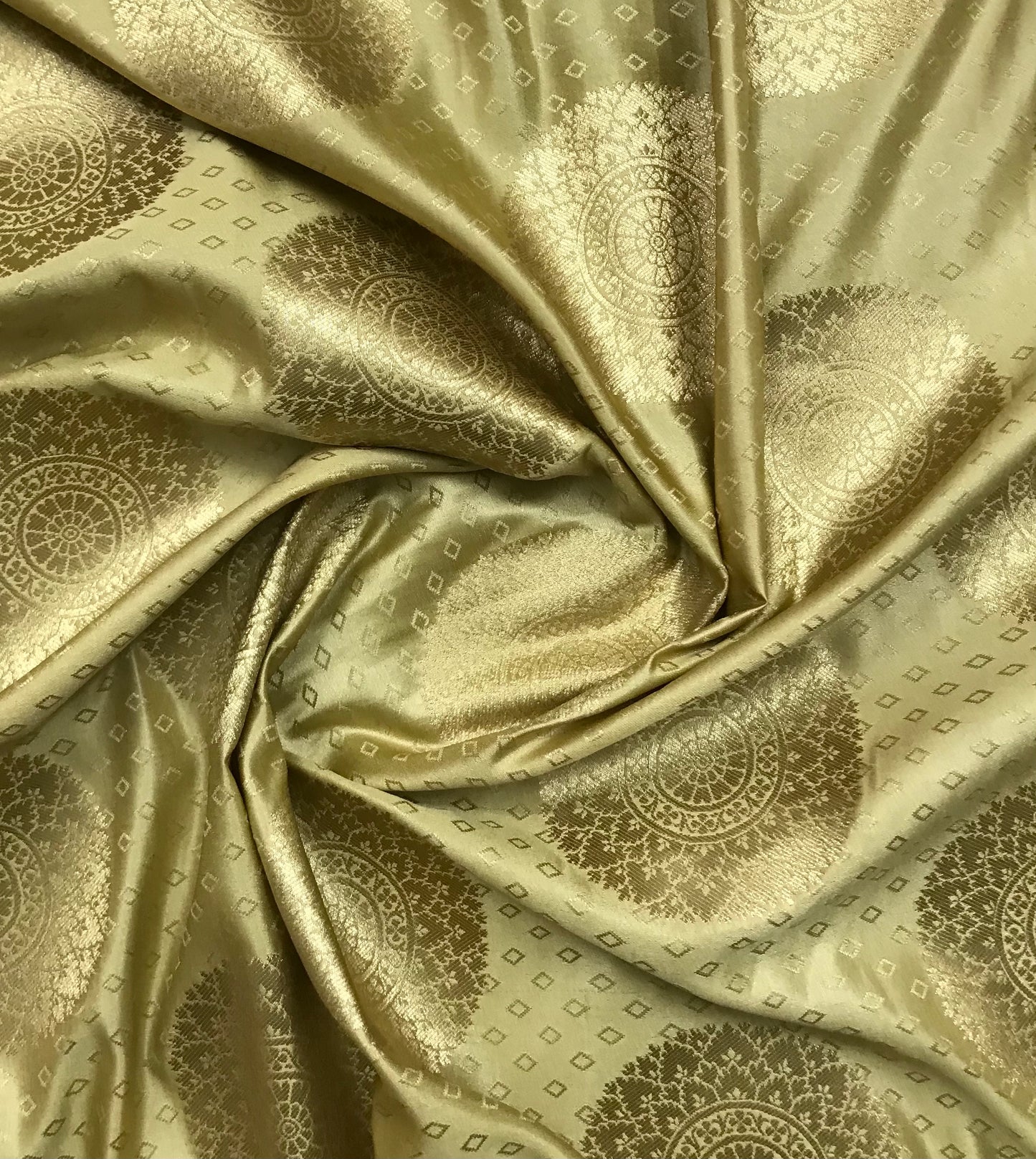Brocade Fabric Jacquard Damask fabric Gold Floral brocade Wedding Bridal Dress Salwar Suit fabric Upholstery Home Decor Fabric by yard