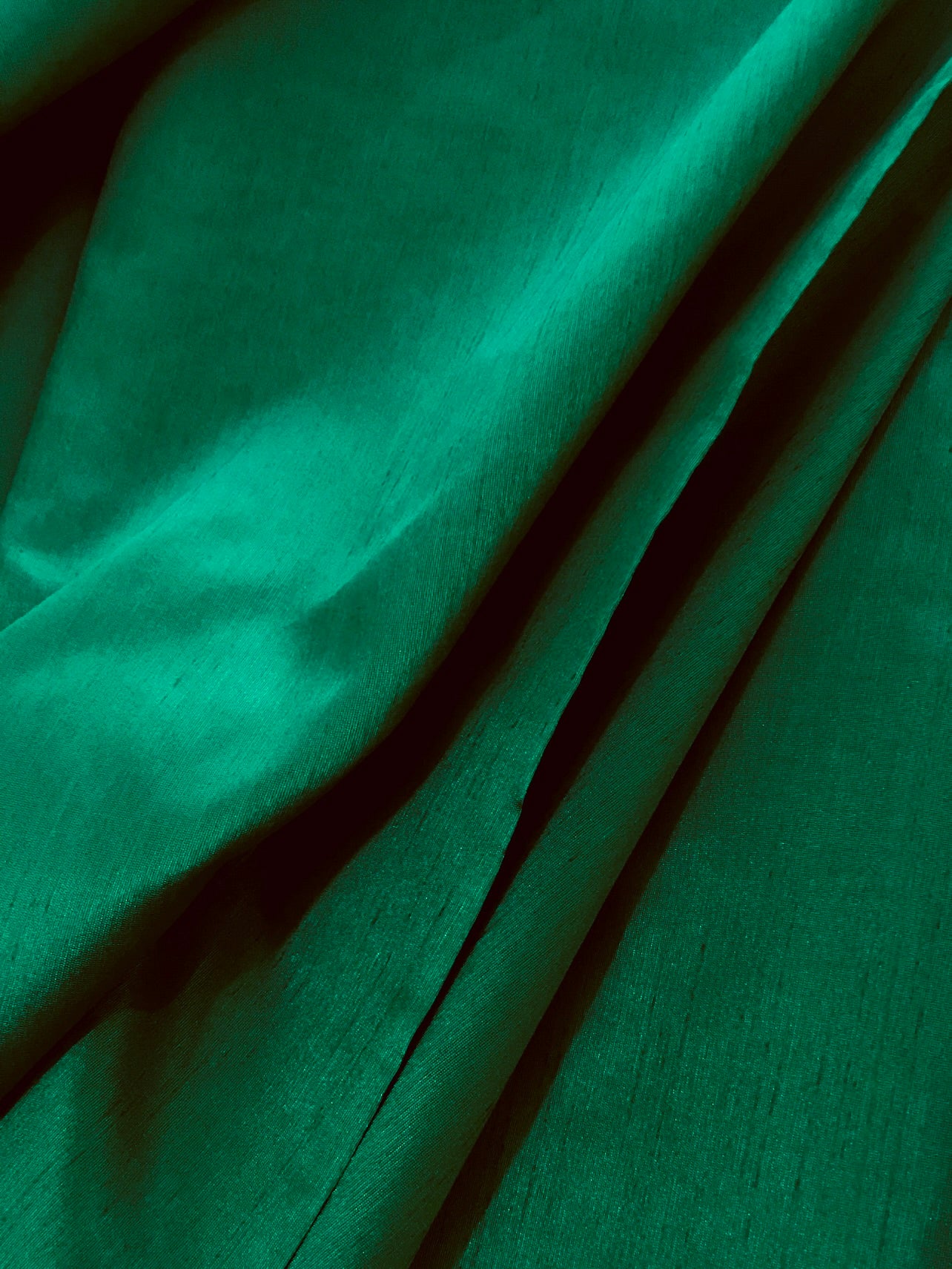 Forest Green Taffeta Fabric, Dress, Costume Apparel Fabric, Indian Poly Silk Fabric, Fabric By Yard/ Meter, Prom dress Fabric TSF49