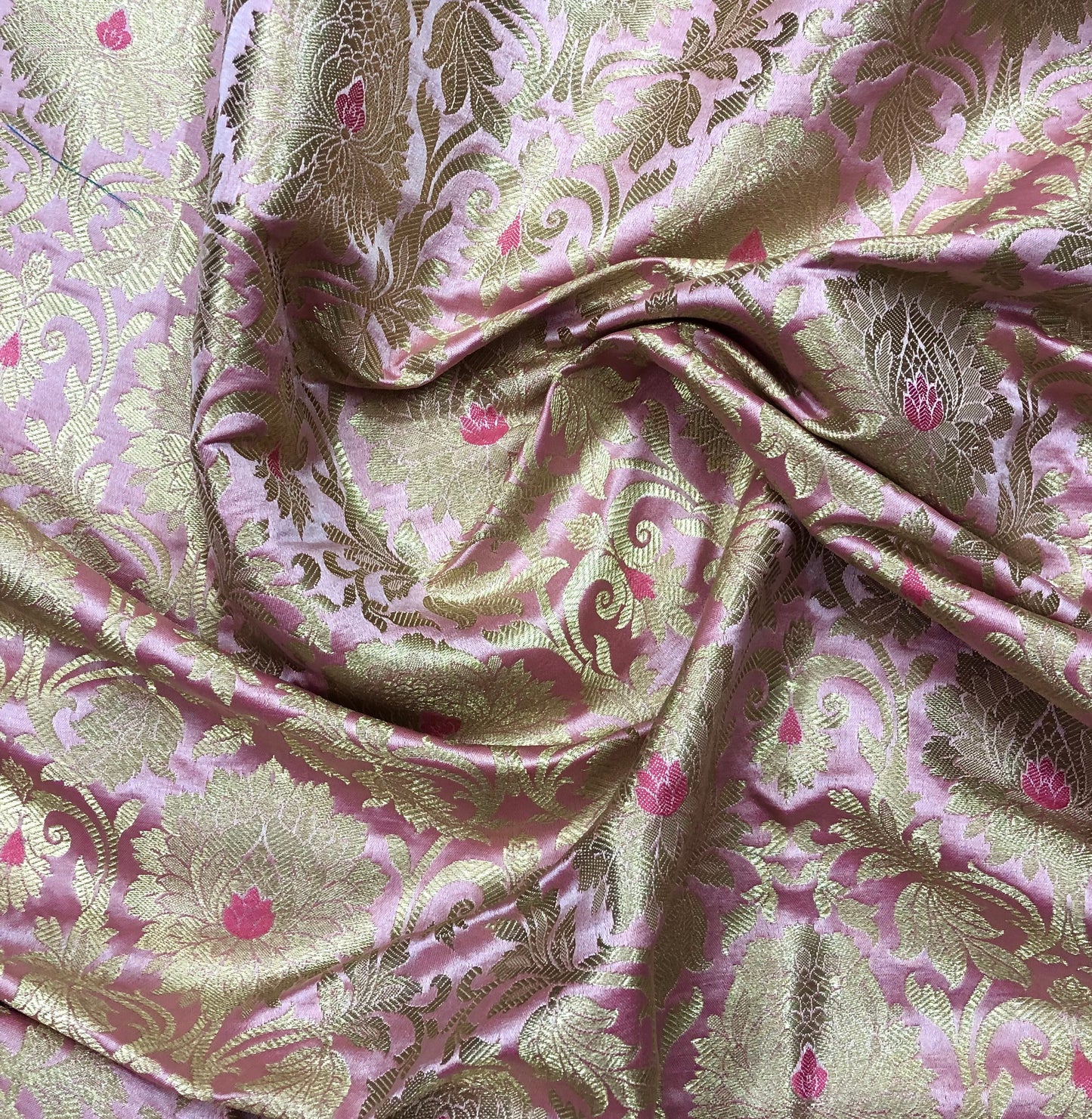 Brocade fabric Pink Gold fabric Jacquard Damask Fabric High Quality Indian Banarasi brocade Silk Wedding Bridal dress fabric by the yard