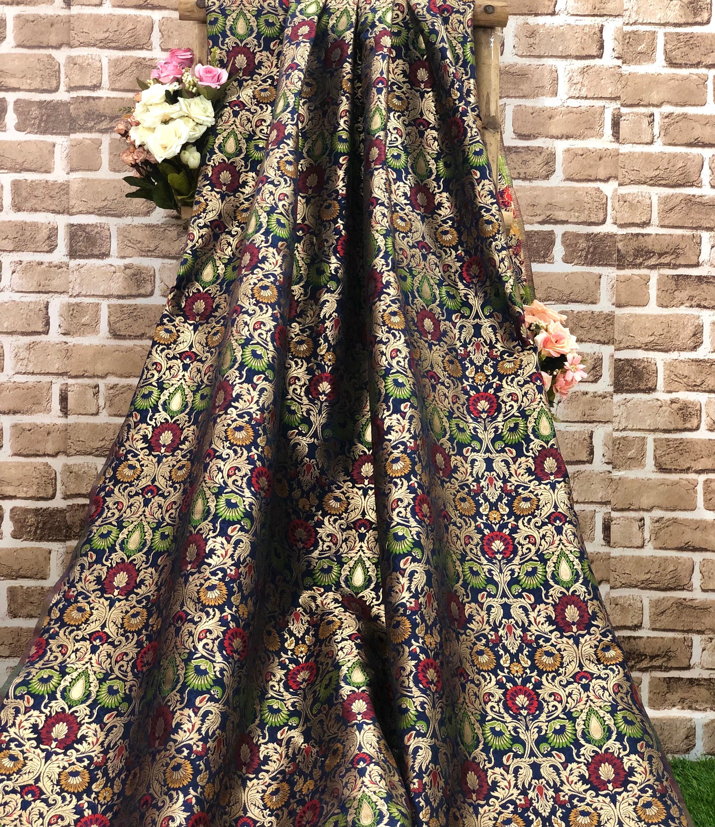 Indian banarasi brocade fabric Blue gold Jacquard fabric Home décor fabric Floral brocade Medieval fabric Artisanal textile - NFAF597