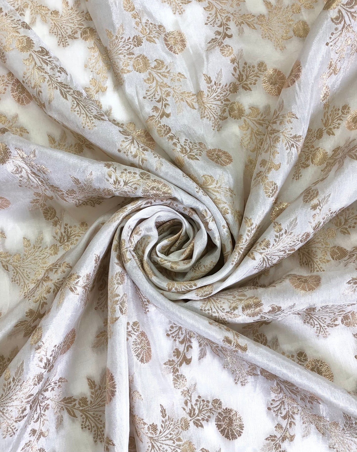 Brocade fabric White Gold Brocade Silk Jacquard Damask Fabric White Wedding bridal fabric Tissu Brocade Indian Dress Fabric by the yard -864