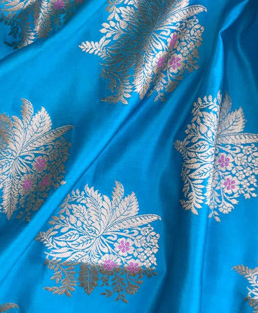 Blue Gold jacquard brocade fabric, Metallic brocade, Satin brocade, Renaissance fabric, Designer fabric, Historical fabric, Floral brocade - NFAF1098