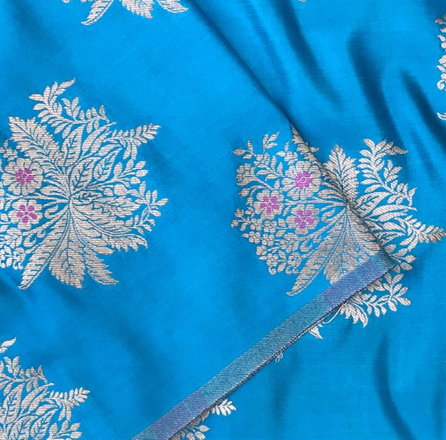 Blue Gold jacquard brocade fabric, Metallic brocade, Satin brocade, Renaissance fabric, Designer fabric, Historical fabric, Floral brocade - NFAF1098