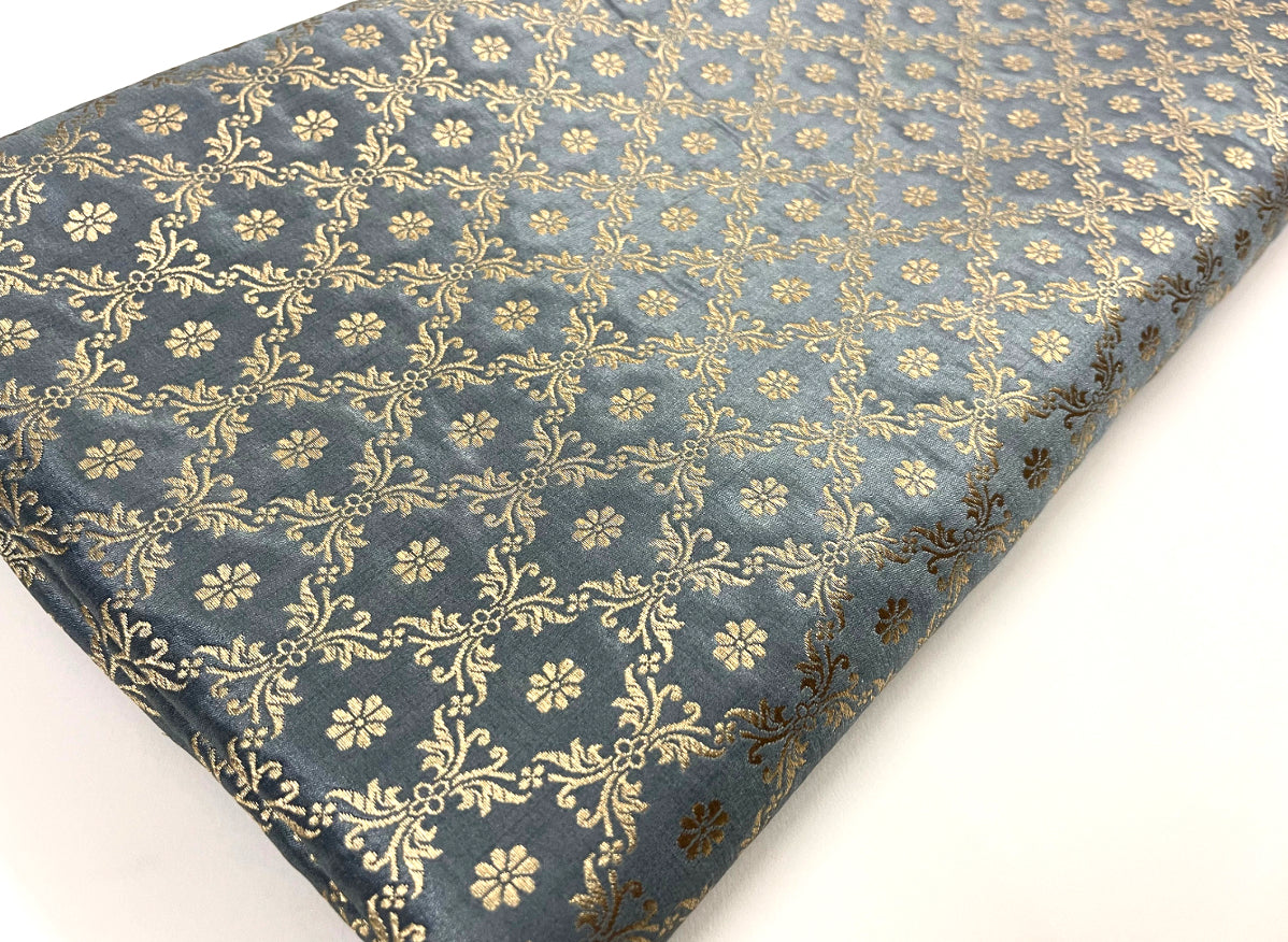 Gray and Gold Jacquard Brocade fabric, Wedding dress, Rayon silk brocade, Historical fabric, Brocart tissu, Theatre costume - NFAF120