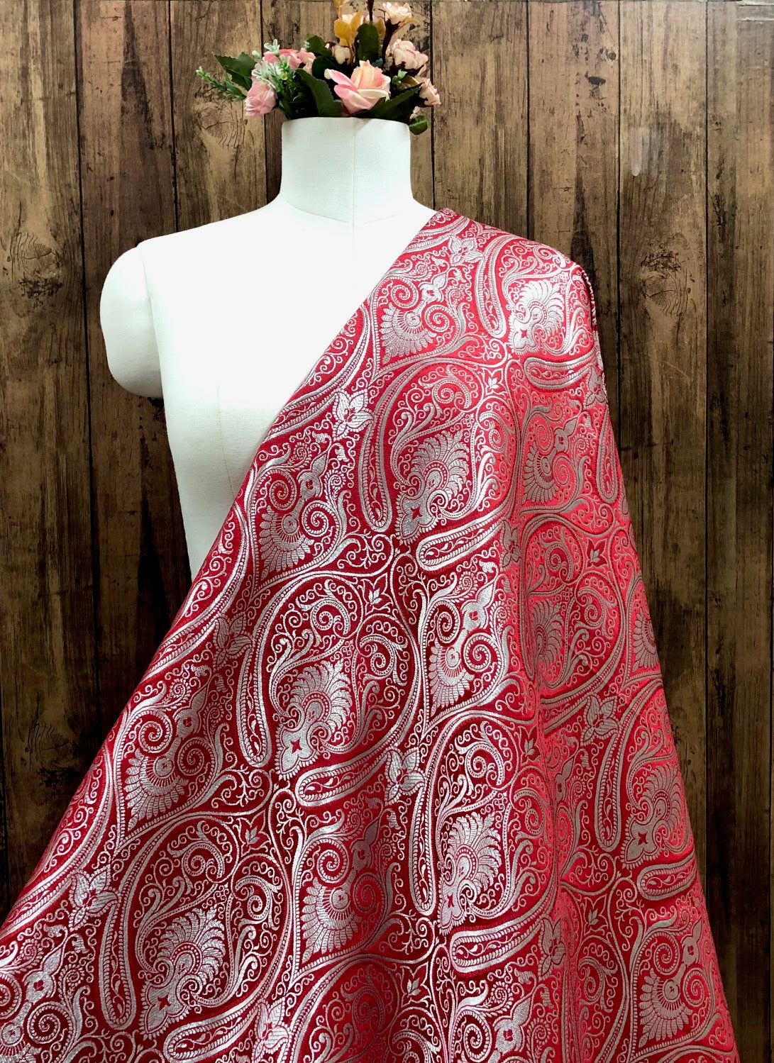Banarasi brocade fabric Red Silver Paisley brocade Wedding Dress Rayon Silk Brocade Home décor fabric Lace brocade by the yard - NFAF399