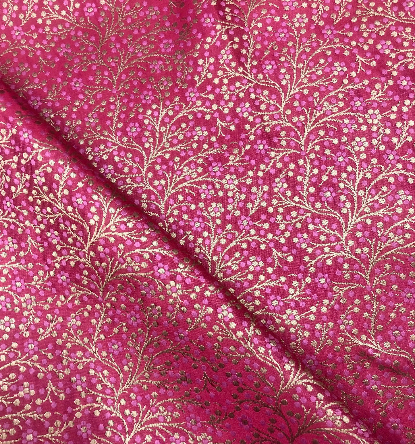Banarasi Brocade Fabric, Coral Gold damask jacquard brocade fabric, Home décor fabric, Fabric by the Yard/meter - NFAF618