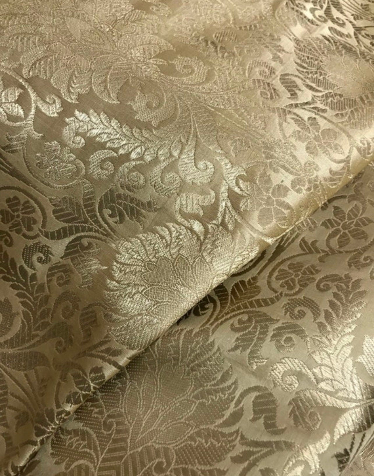Banarasi brocade fabric, Beige & gold Rayon silk brocade fabric, Home décor fabric, Flower brocade, Jacquard fabric, Fabric by the yard/meter - NFAF509