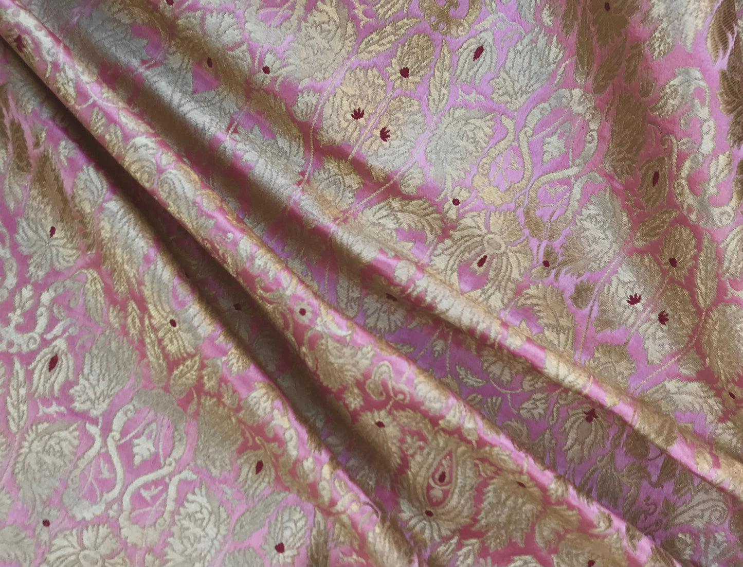 Indian Banarasi Brocade Fabric in Pink and Gold color, Multiple lengths will come in the continuous piece - NF1093