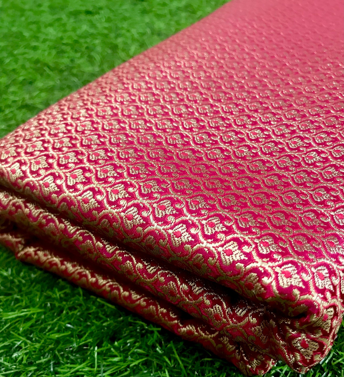 Indian Banarasi Brocade Fabric in Hot pink and Gold color, Multiple lengths will come in the continuous piece  - NF684