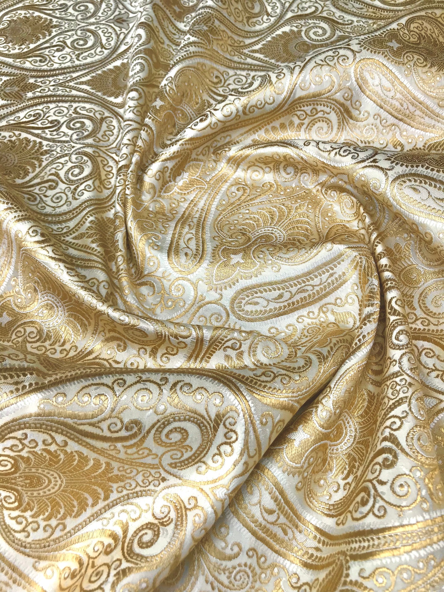 Indian Banarasi Brocade Fabric in White and Gold color, Multiple lengths will come in the continuous piece - NF140