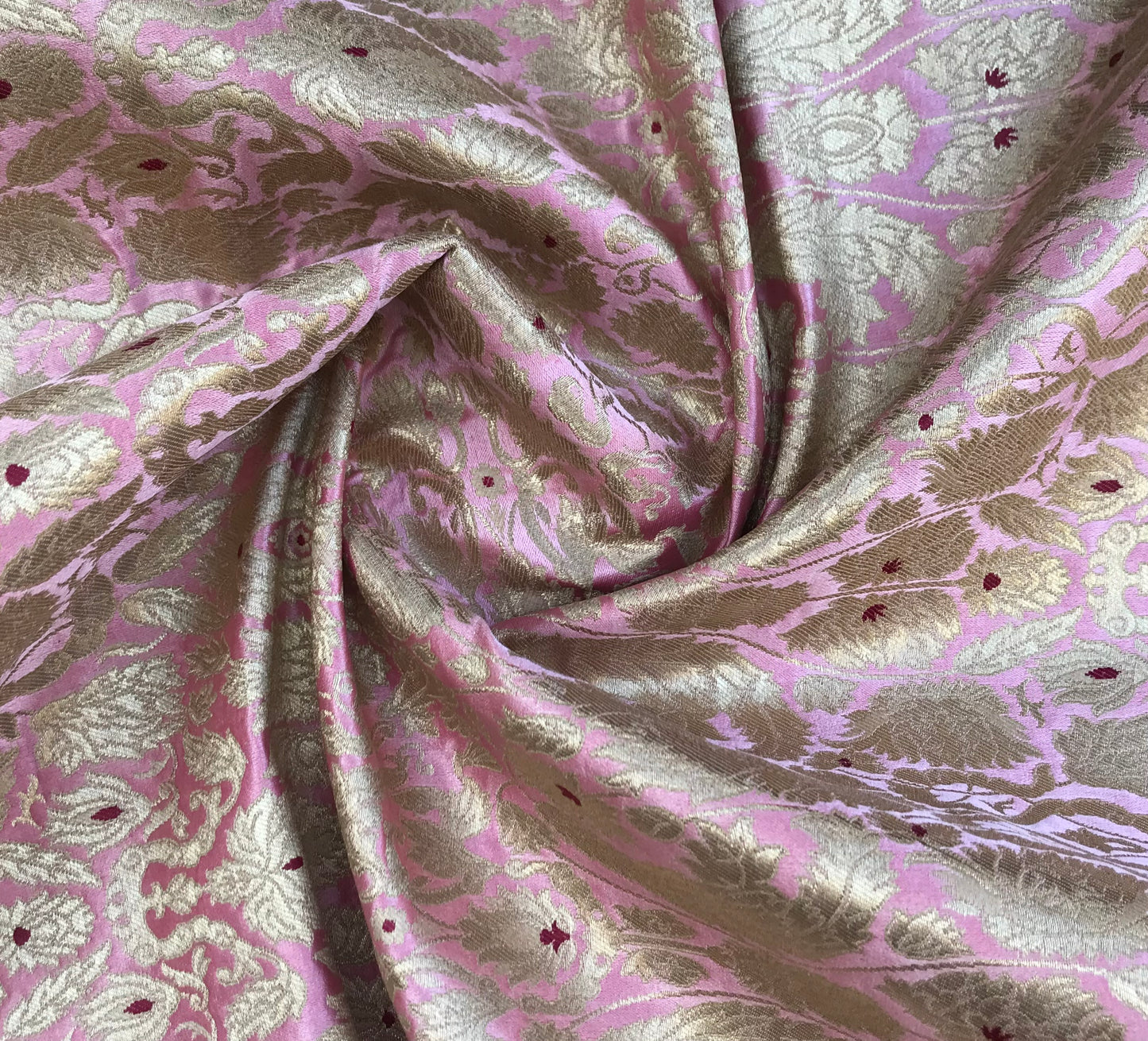 Indian Banarasi Brocade Fabric in Pink and Gold color, Multiple lengths will come in the continuous piece - NF1093