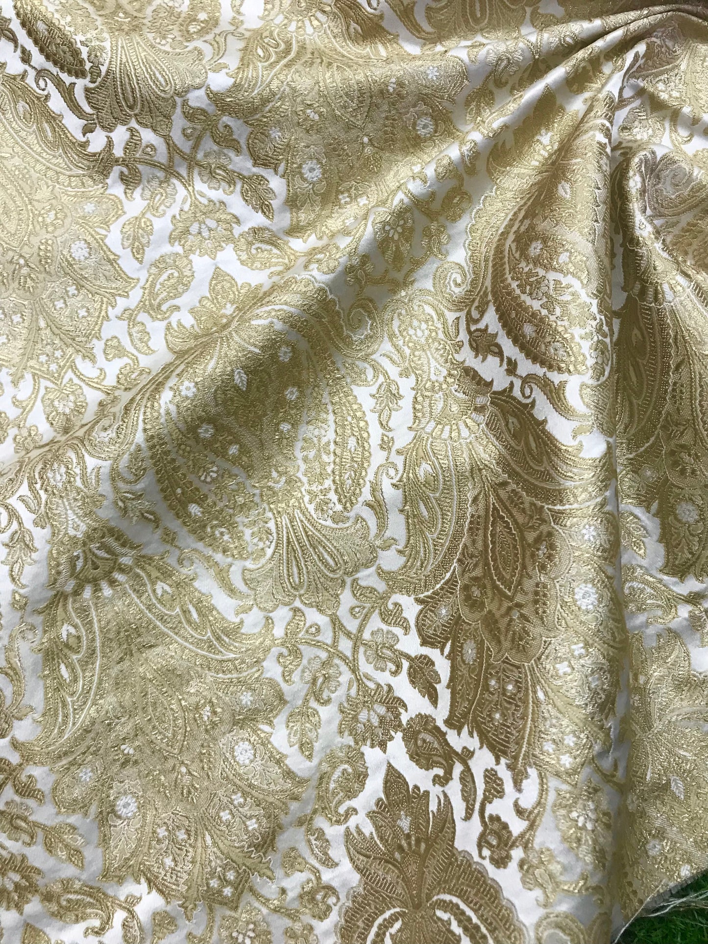 Indian Banarasi Brocade Fabric in White and Gold color,  Multiple lengths will come in the continuous piece - NF591