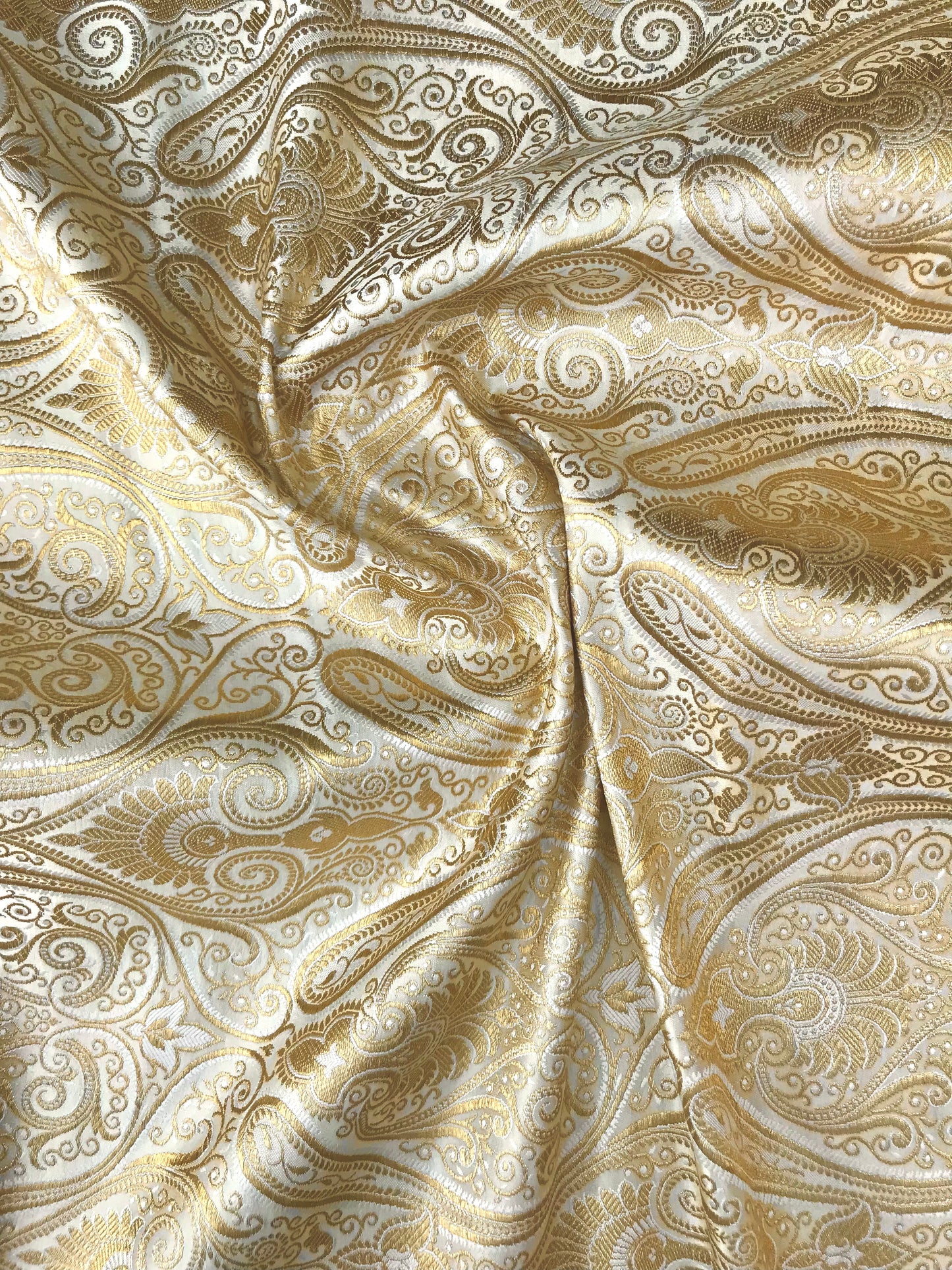 Indian Banarasi Brocade Fabric in White and Gold color, Multiple lengths will come in the continuous piece - NF140