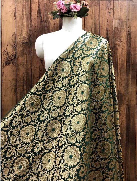 Banarasi Brocade Fabric, Green and Gold Wedding dress fabric, Rayon silk brocade, Renaissance fabric, Lace brocade, Vintage textile - NFAF542