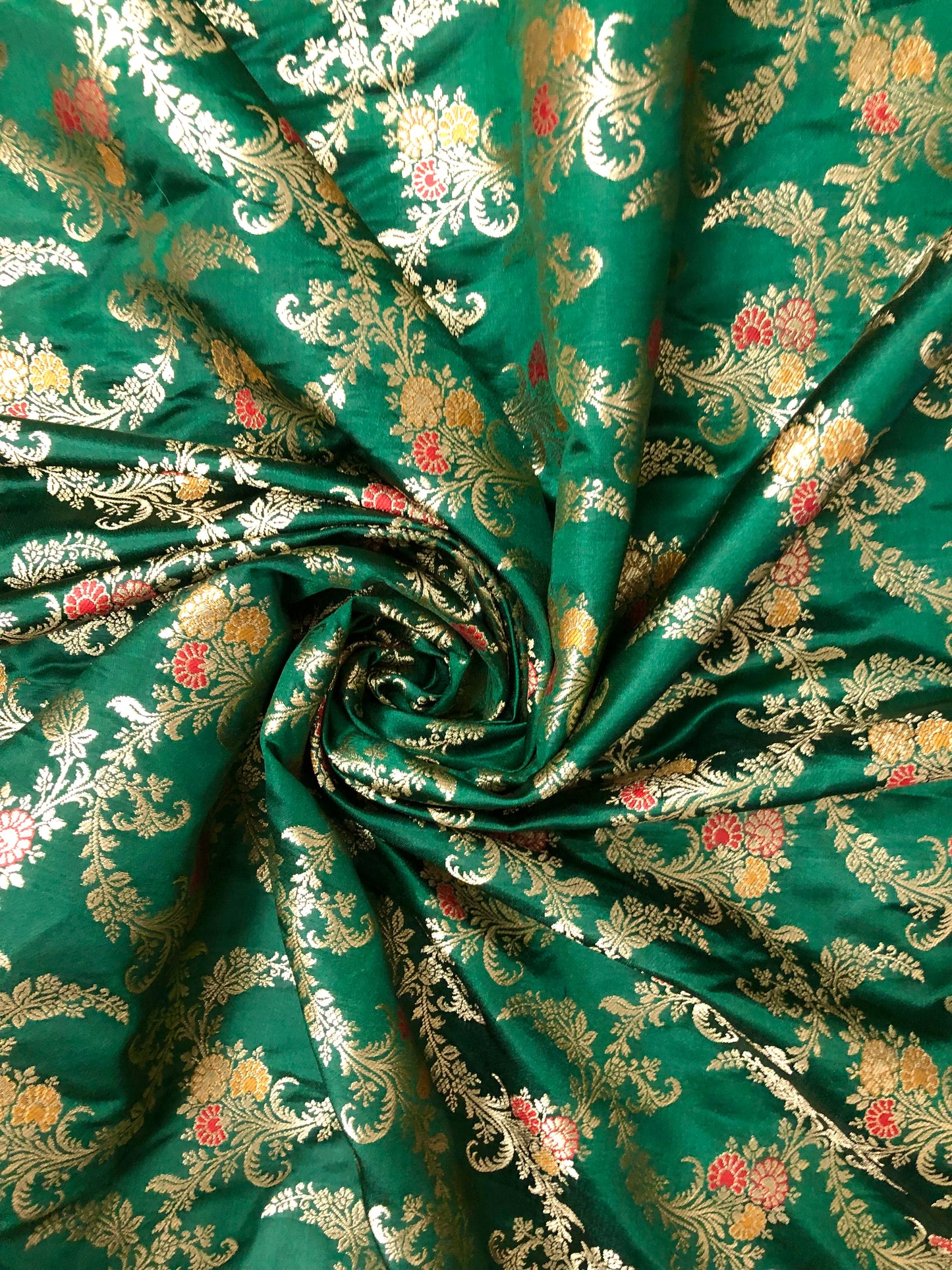 Indian Banarasi Brocade Fabric in Green and Gold color, Multiple lengths will come in the continuous piece - NF432