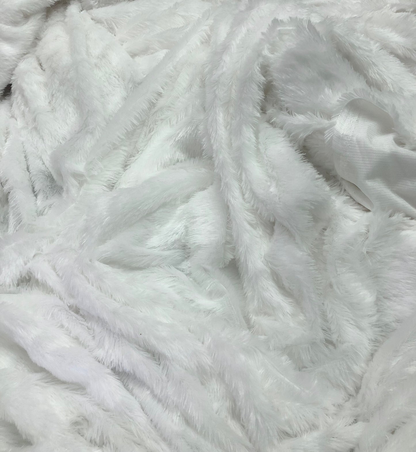 Solid Shaggy Faux Fur Fabric in White Color, Craft Sewing Cosplay Costume Decorations, Multiple lengths will come in the continuous piece.