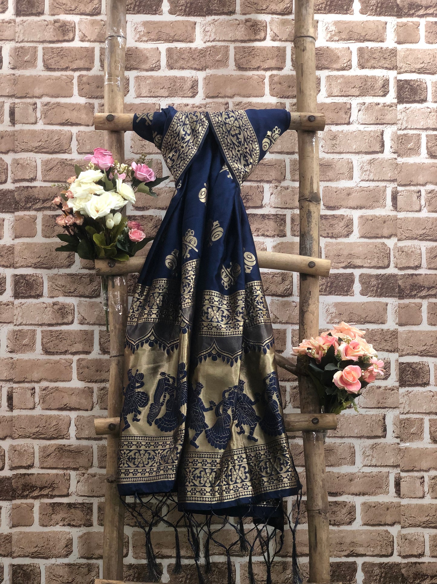 Navy Blue and Gold Banarasi brocade Scarf/ Dupatta/ Stole/ Shawl, Viscose Silk Dupatta, Bridal dress fabric, veil, DP942