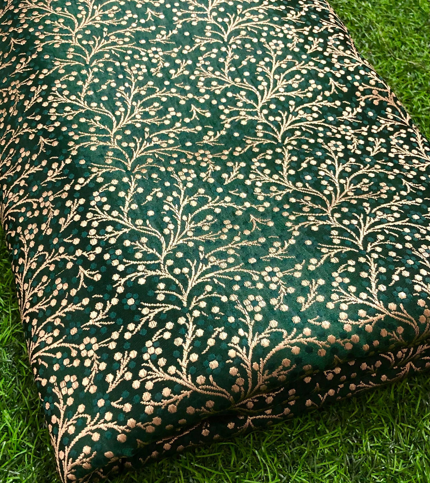 Indian Banarasi Brocade fabric in Green and Gold Fabric,  Multiple lengths will come in the continuous piece - NF444