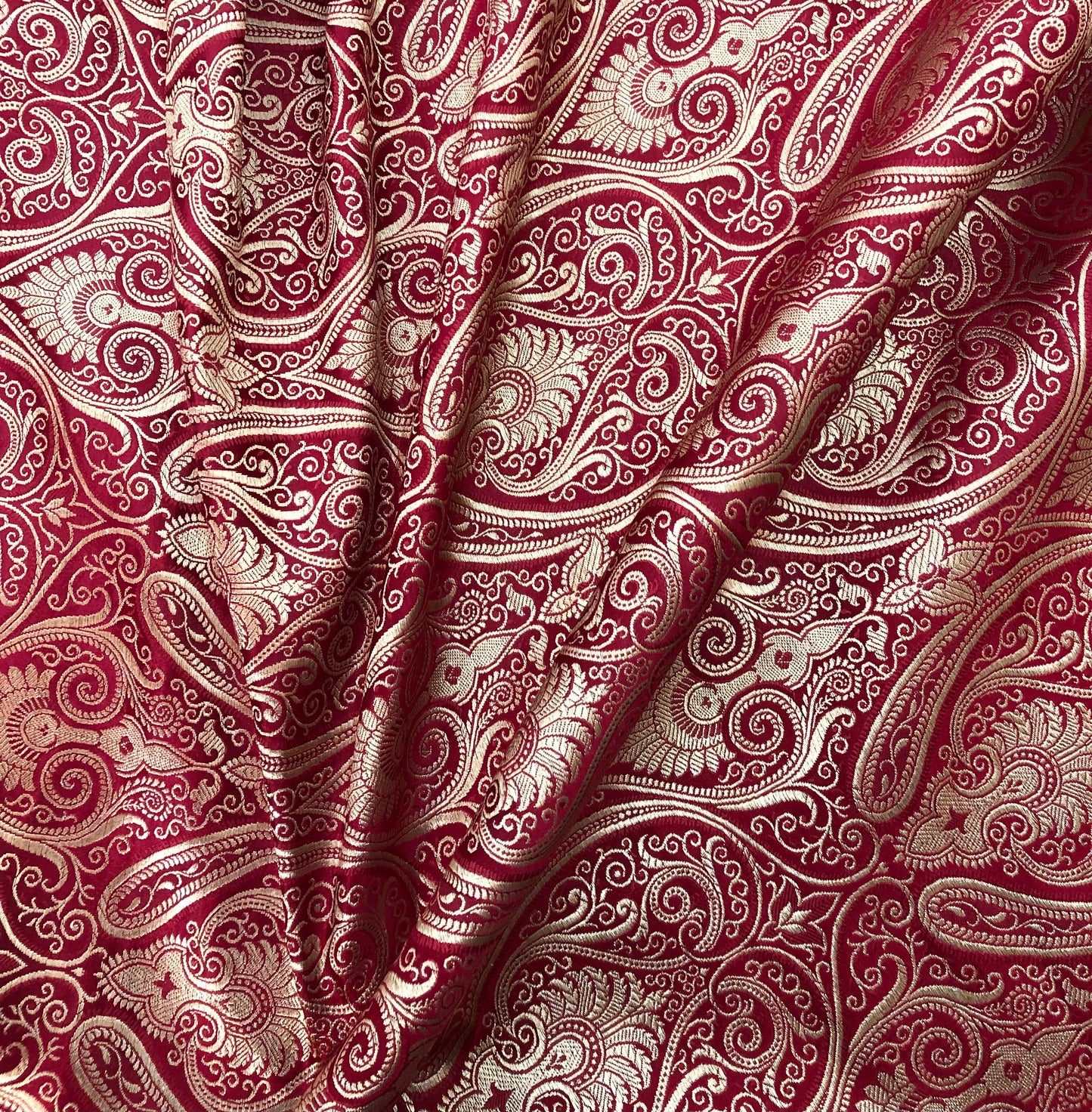 Banarasi Brocade Fabric, Red and gold Paisley brocade, Damask jacquard brocade, Rayon silk brocade, Historical fabric, Fabric by the yard/meter - NFAF319