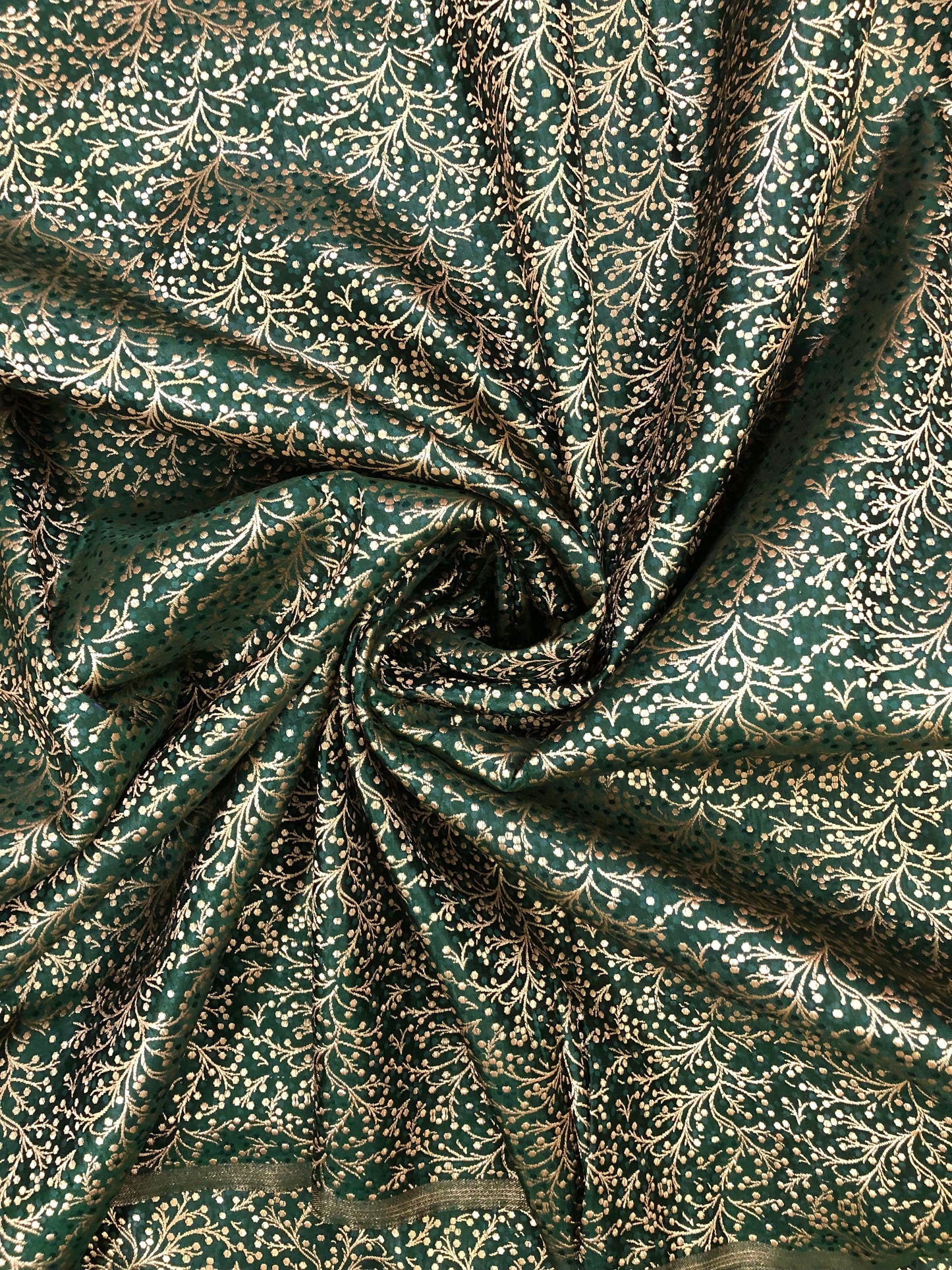 Indian Banarasi Brocade fabric in Green and Gold Fabric,  Multiple lengths will come in the continuous piece - NF444