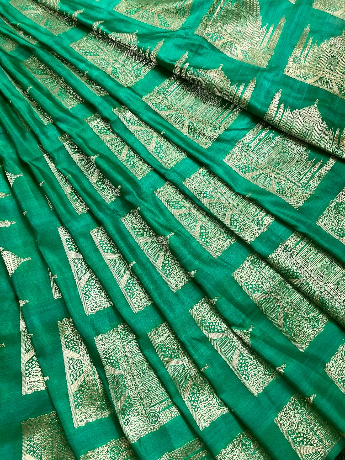 Indian Banarasi Brocade fabric in Green and Gold color, Multiple lengths will come in the continuous piece - NF75