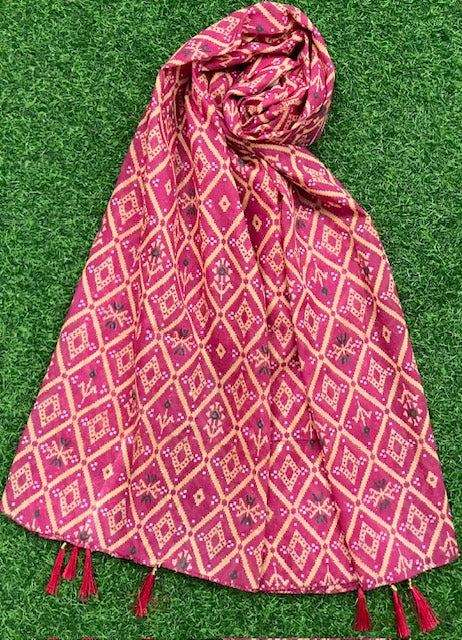 Indian Printed Cotton Scarf Dupatta in Red color, Drape, Shawl, Veil, Bridesmaids gift, Gift for her - DP1020