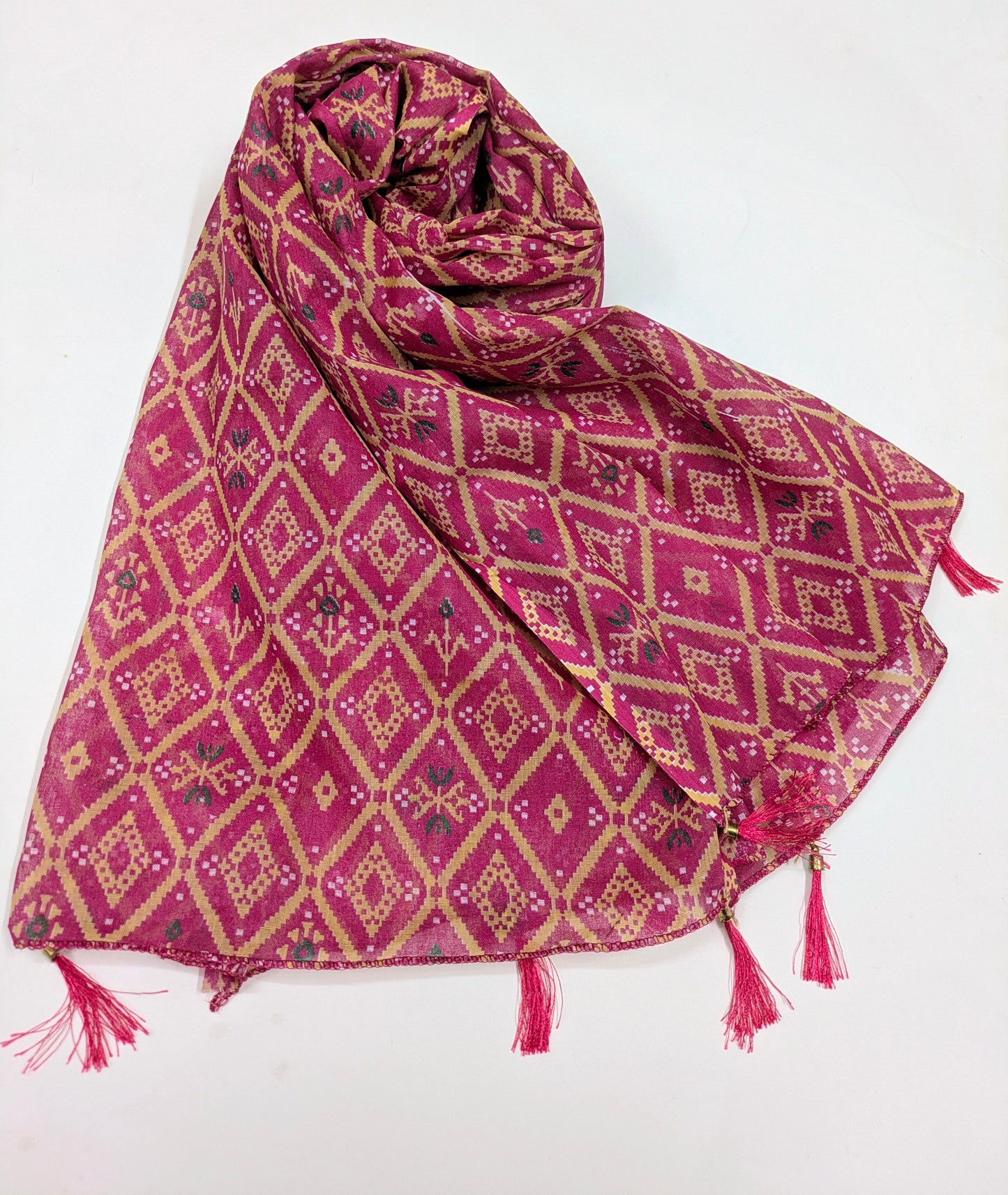 Indian Printed Cotton Scarf Dupatta in Red color, Drape, Shawl, Veil, Bridesmaids gift, Gift for her - DP1020