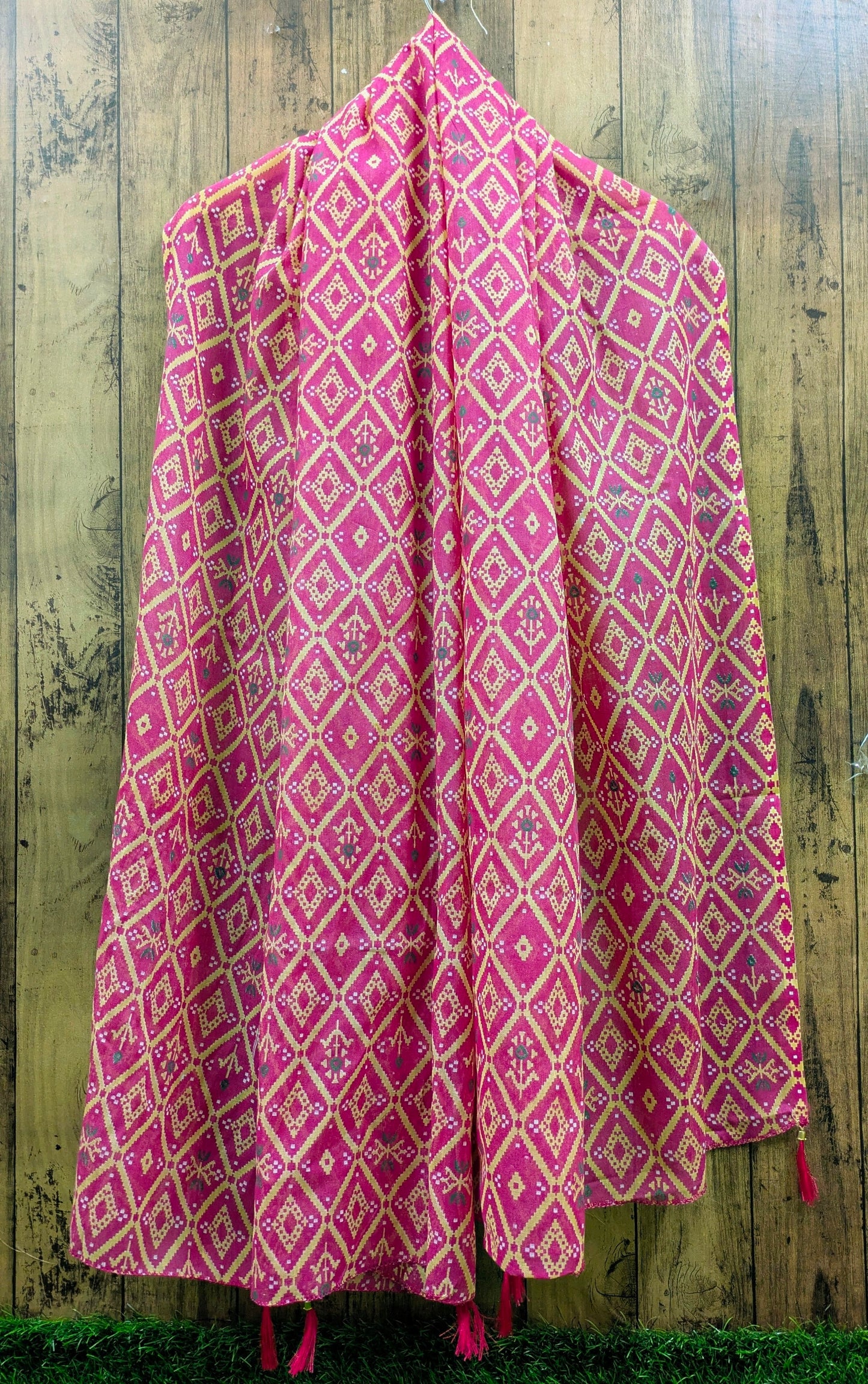 Indian Printed Cotton Scarf Dupatta in Red color, Drape, Shawl, Veil, Bridesmaids gift, Gift for her - DP1020