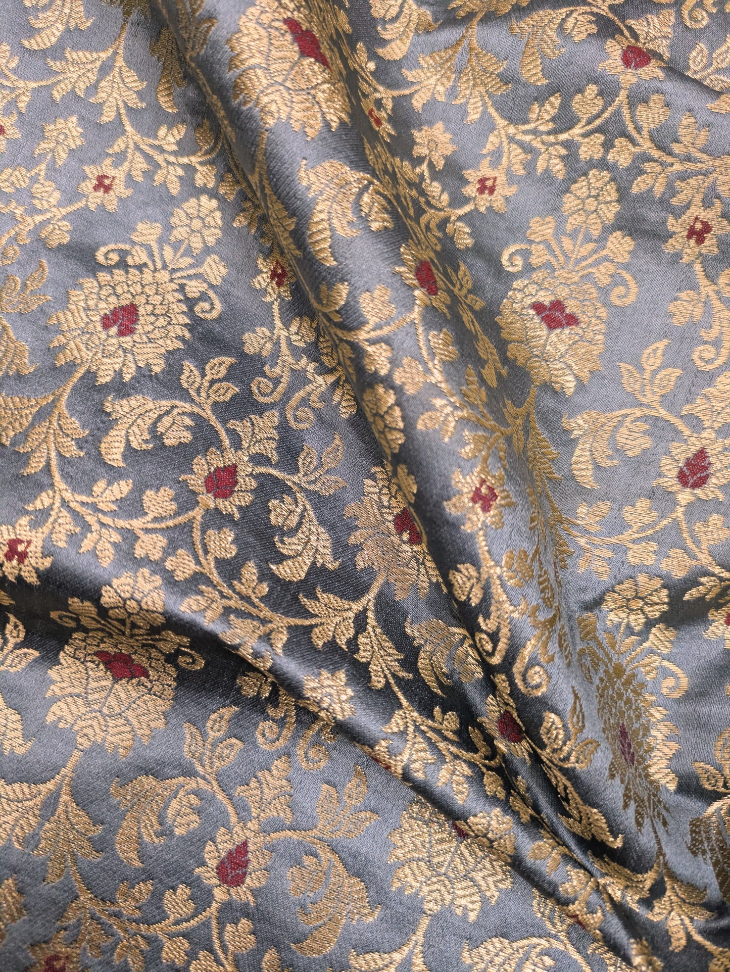 Banarasi brocade fabric, Gray Gold wedding dress fabric, Renaissance fabric, Jacquard fabric, Satin brocade, Floral brocade, Home décor fabric - NFAF397