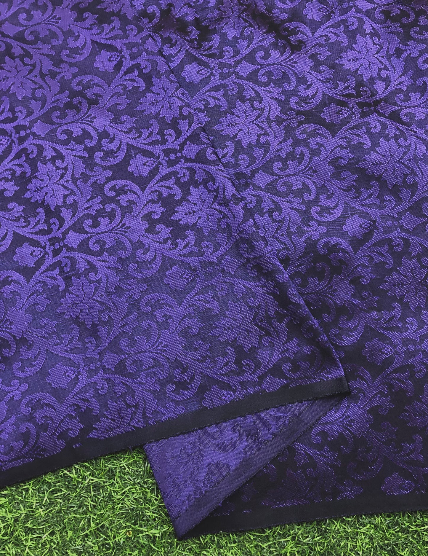 Indian Brocade Brocade Fabric in Purple color, Multiple lengths will come in the continuous piece - NF600