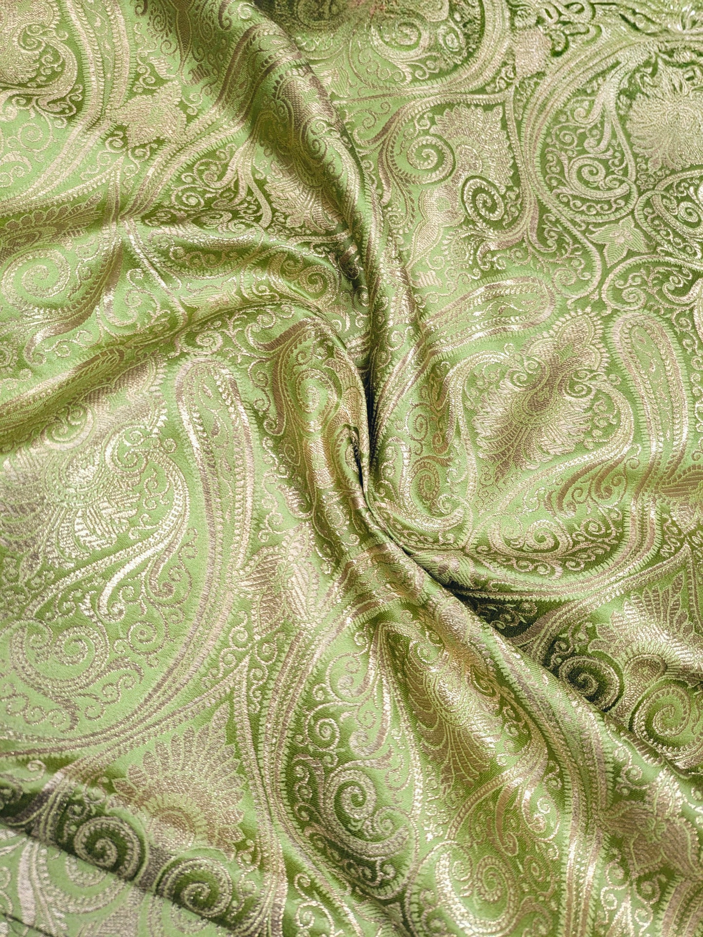 Indian banarasi brocade fabric, Green gold Wedding fabric, Rayon silk brocade,  Damask jacquard brocade, Brokat stoff - NFAF07