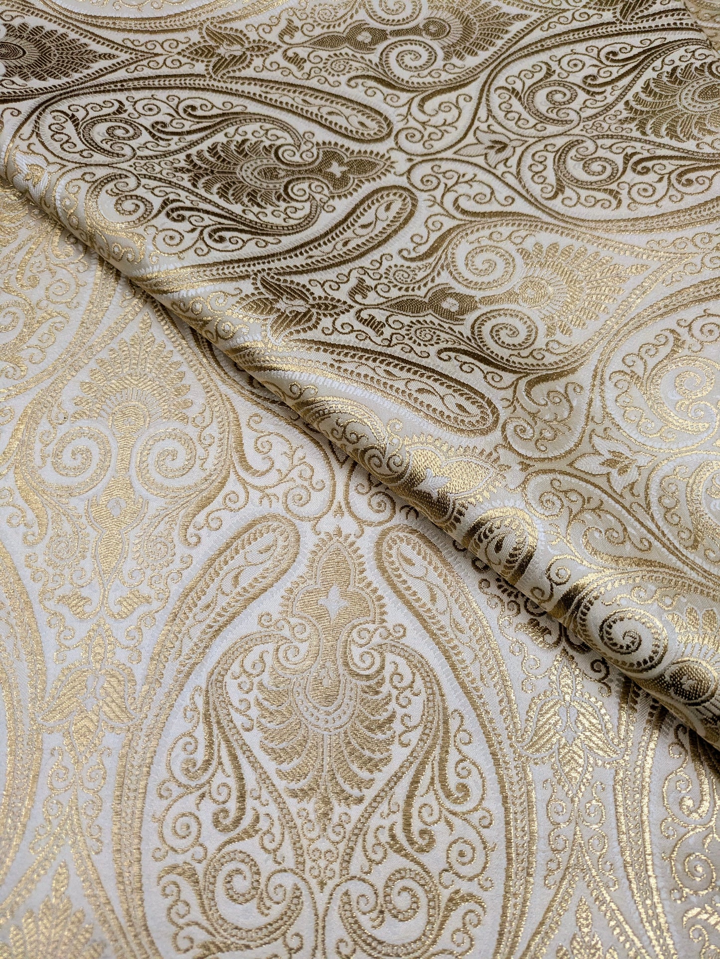 White Gold Banarasi Brocade fabric by the Yard Jacquard Damask Tissu Upholstery Brocade Fabric Wedding Bridal Silk Dress fabric- NFAF140