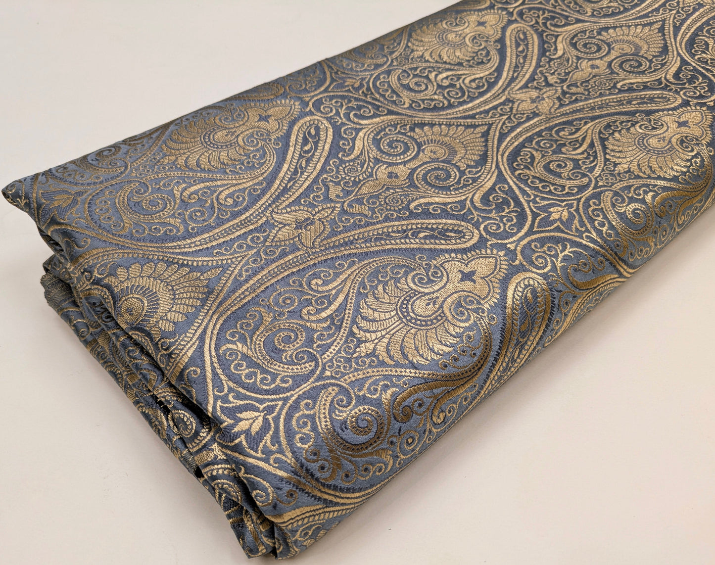 Indian Brocade Fabric, Gray gold damask jacquard brocade fabric, Wedding inspiration, Medieval fabric, Paisley brocade, Historical fabric - NFAF180