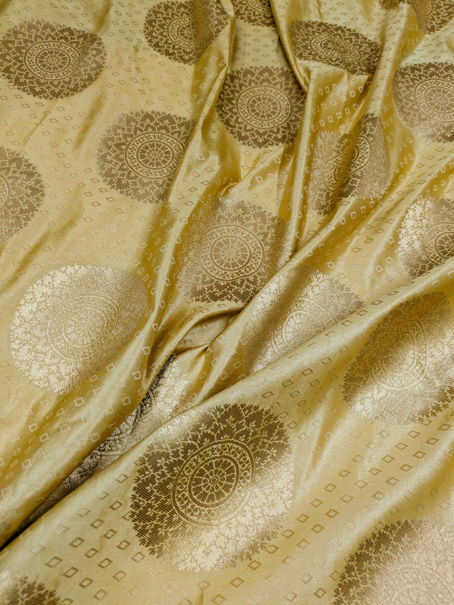 Brocade Fabric Jacquard Damask fabric Gold Floral brocade Wedding Bridal Dress Salwar Suit fabric Upholstery Home Decor Fabric by yard