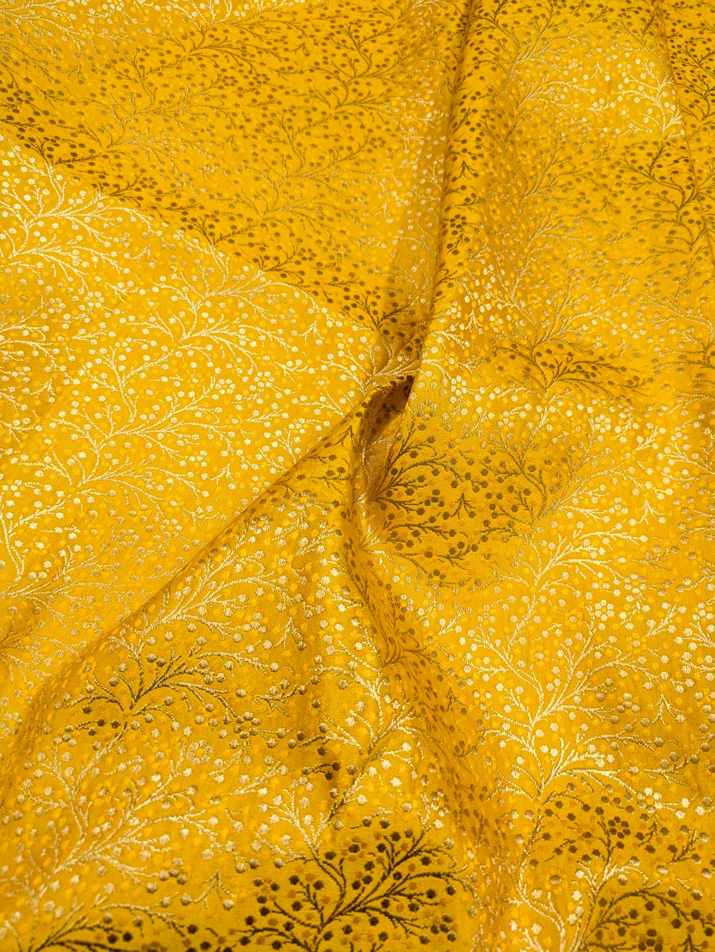 Indian Brocade Fabric Yellow & Gold Jacquard fabric Upholstery fabric Wedding Dress fabric Fahion Fabric by the yard/meter - NFAF301