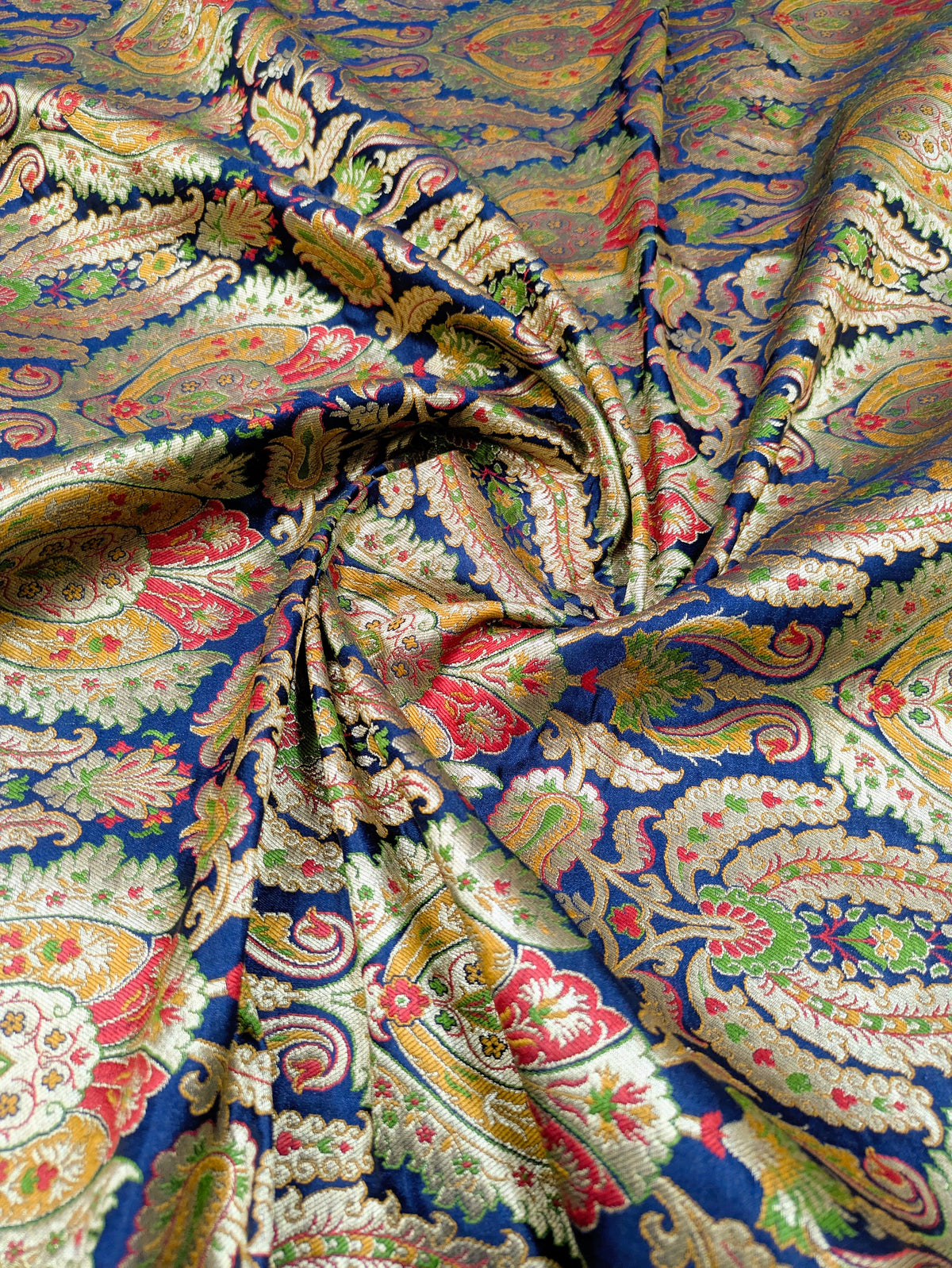 Banarasi Brocade fabric, Navy blue gold Rayon silk brocade,  Historical fabric, Hautecouture, Gold fabric, Vintage textile, Fashion fabric - NFAF308