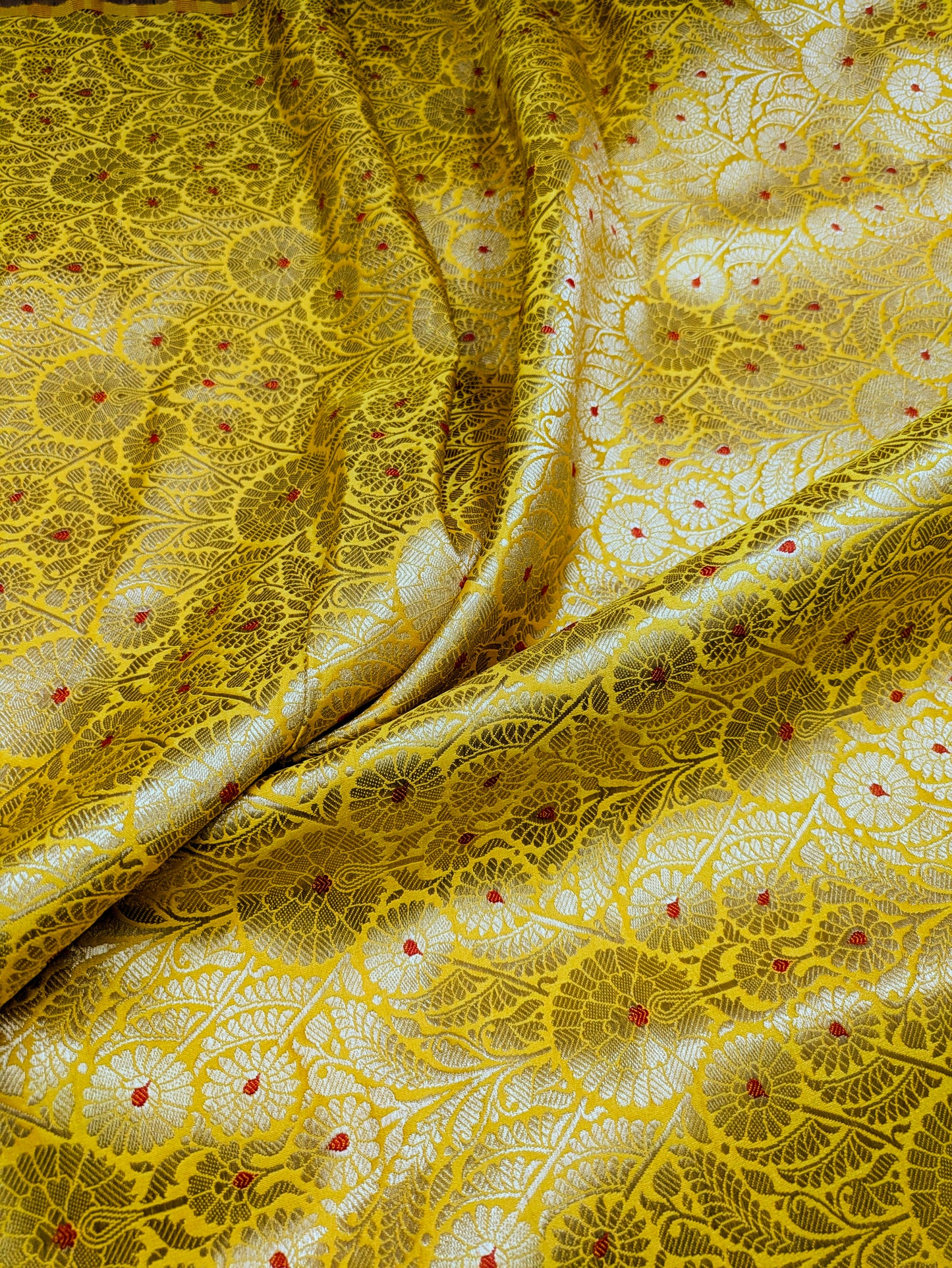 Brocade fabric Yellow Gold Jacquard fabric Luxury Wedding bridal dress fabric Upholstery Brocade Fabric home decor fabric by the yard