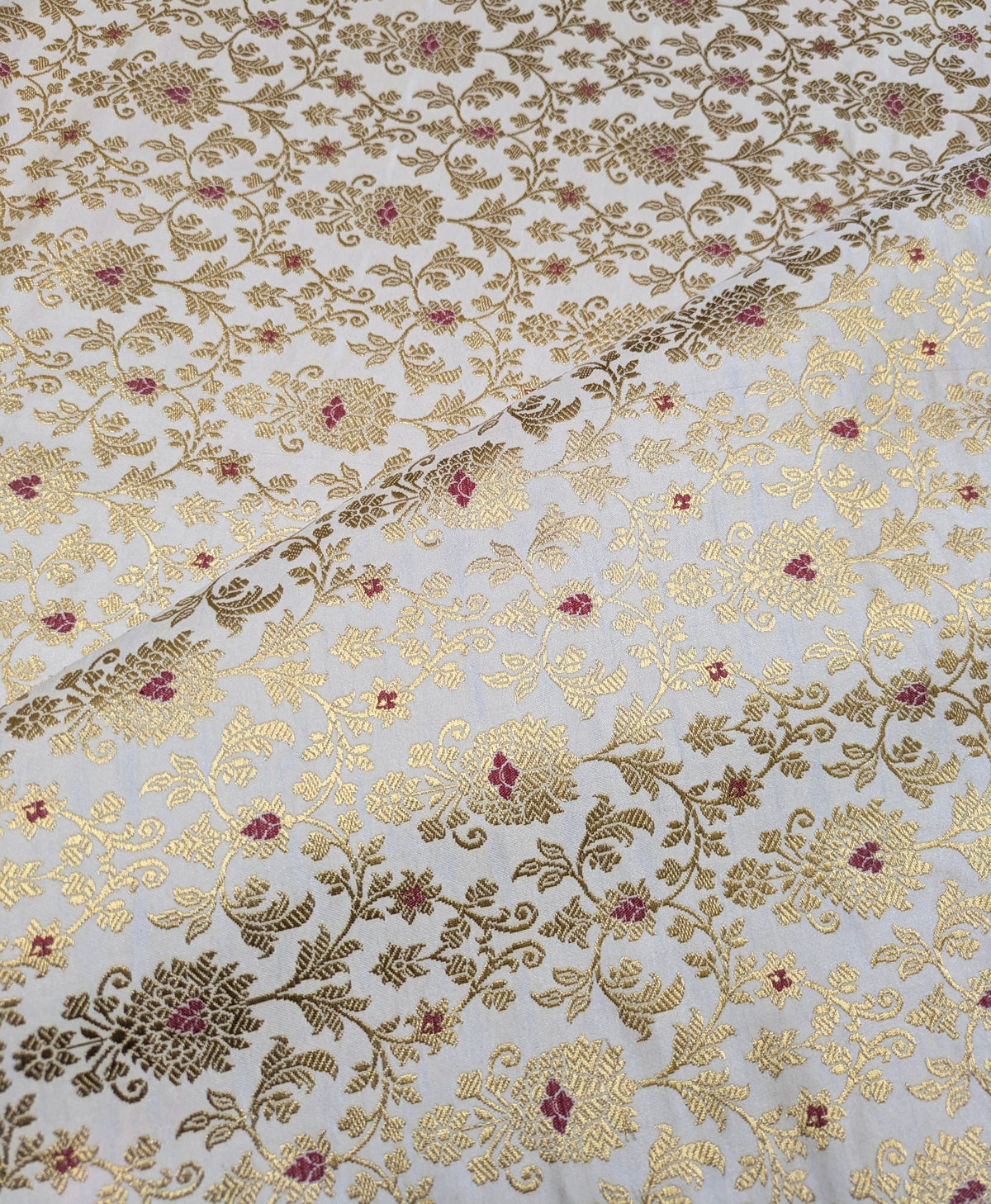 Indian brocade Jacquard fabric White gold Bridal dress Fabric Brokat Tissu Fabric by the yard Upholstery Luxury brocade fabric for dress- NFAF400