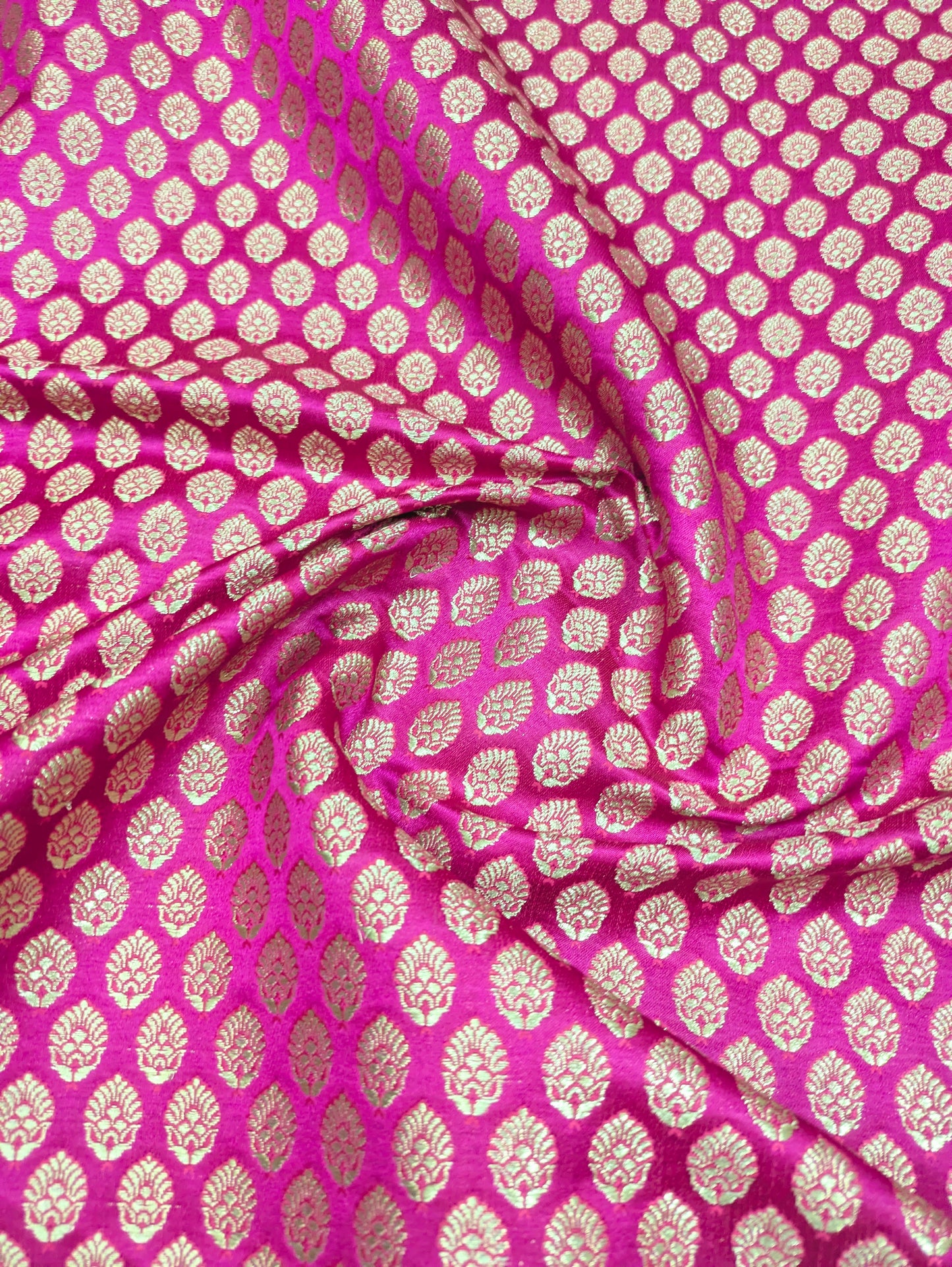 Banarasi Brocade fabric, Pink Gold Jacquard fabric, Floral brocade, Historical fabric, Designer fabric, Renaissance fabric, Gothic fabric - NFAF405
