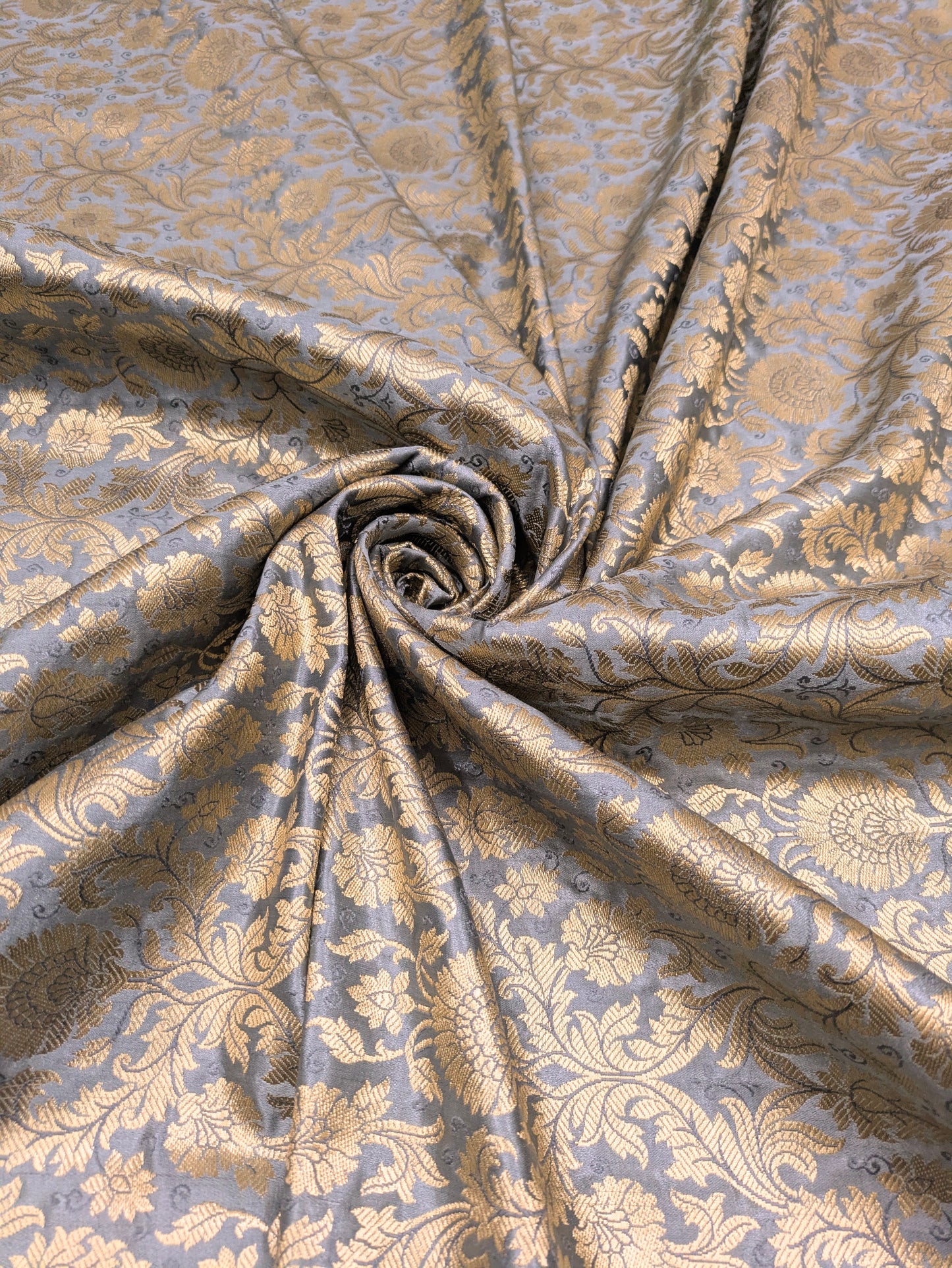 Gray and gold damask jacquard brocade fabric, Flower brocade, Rayon silk brocade, Historical fabric, Metallic brocade - NFAF440