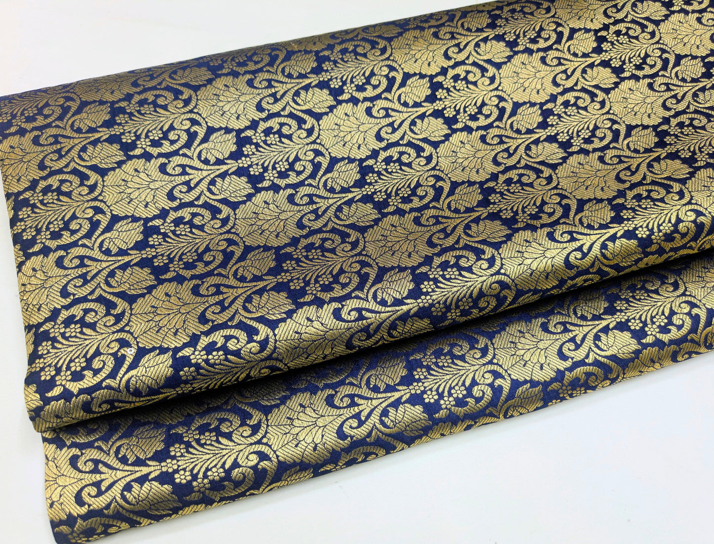 Indian brocade fabric by the yard Blue gold Wedding dress fabric Fancy fabric Brokat Jacquard Medieval fabric Gold Bridal fabric  - NFAF469