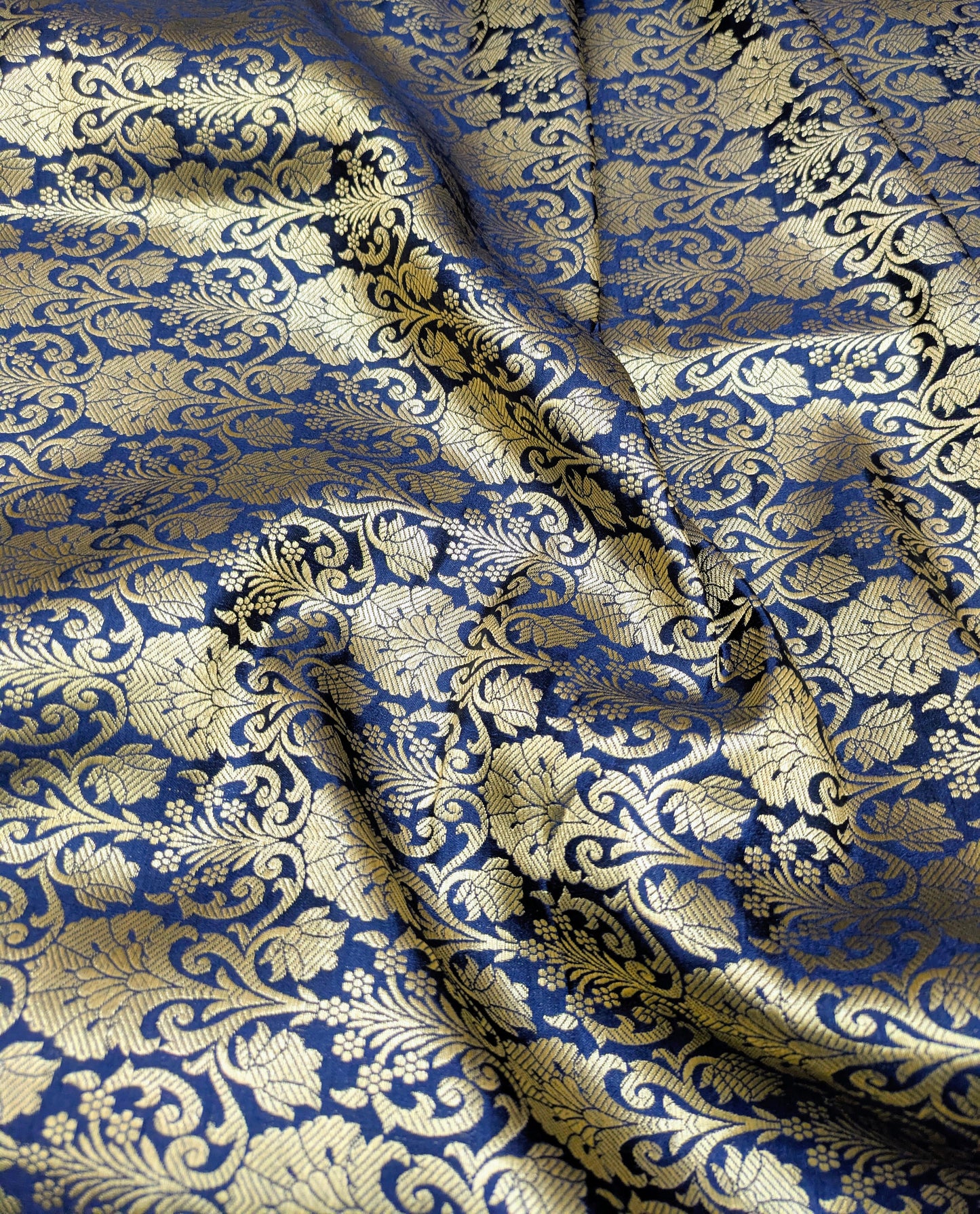 Indian brocade fabric by the yard Blue gold Wedding dress fabric Fancy fabric Brokat Jacquard Medieval fabric Gold Bridal fabric  - NFAF469