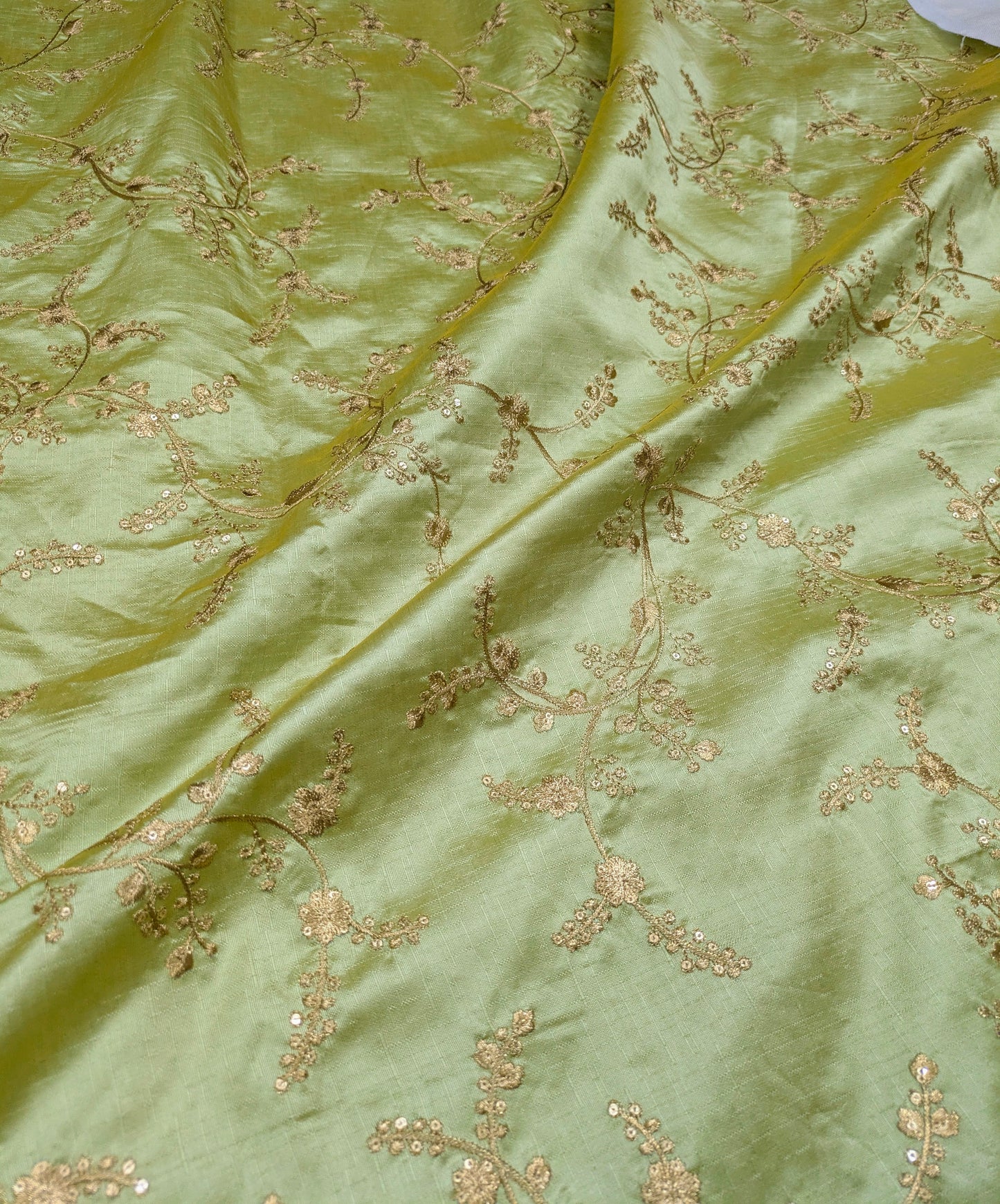 Embroidered fabric Green Gold Wedding Bridal dress fabric Gold embroidery fabric Lehenga Indian Upholstery fabric high quality rayon Silk NFAF472