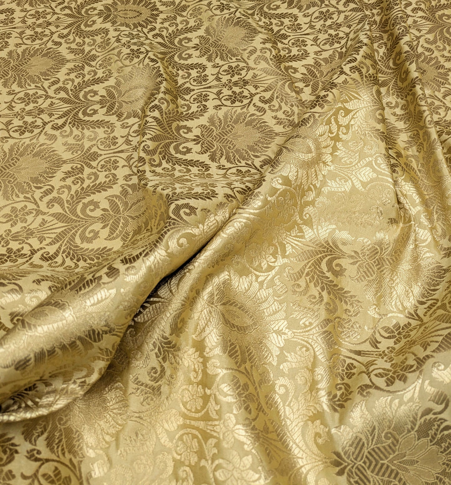 Banarasi brocade fabric, Beige & gold Rayon silk brocade fabric, Home décor fabric, Flower brocade, Jacquard fabric, Fabric by the yard/meter - NFAF509