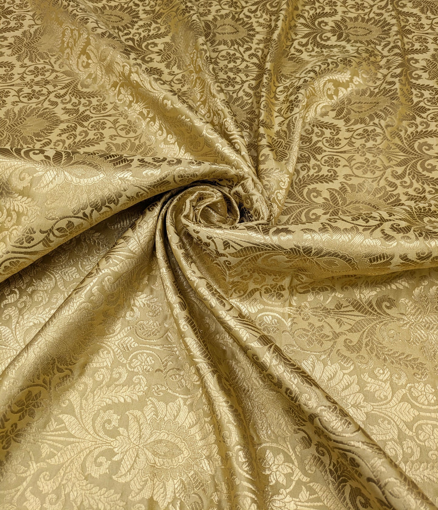 Banarasi brocade fabric, Beige & gold Rayon silk brocade fabric, Home décor fabric, Flower brocade, Jacquard fabric, Fabric by the yard/meter - NFAF509