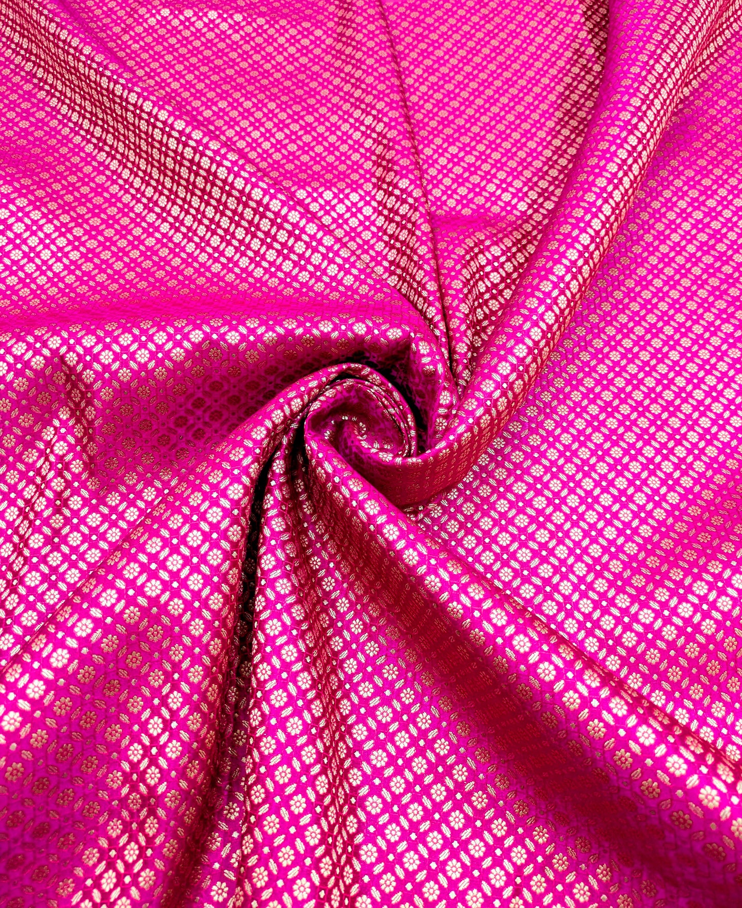 Banarasi brocade fabric, Pink and gold jacquard brocade, Home décor fabric, Wedding inspiration, Gothic fabric, Theatre costume, Lace brocade - NFAF518