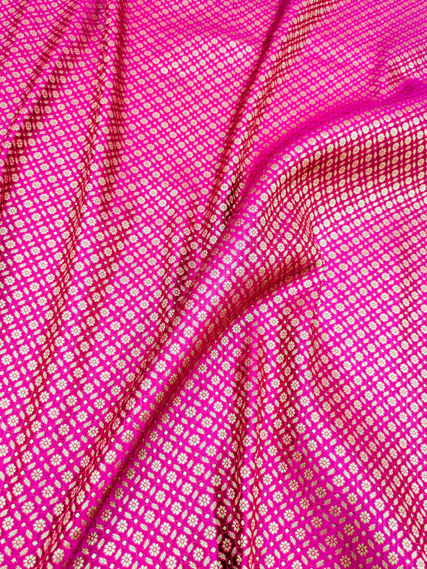 Banarasi brocade fabric, Pink and gold jacquard brocade, Home décor fabric, Wedding inspiration, Gothic fabric, Theatre costume, Lace brocade - NFAF518